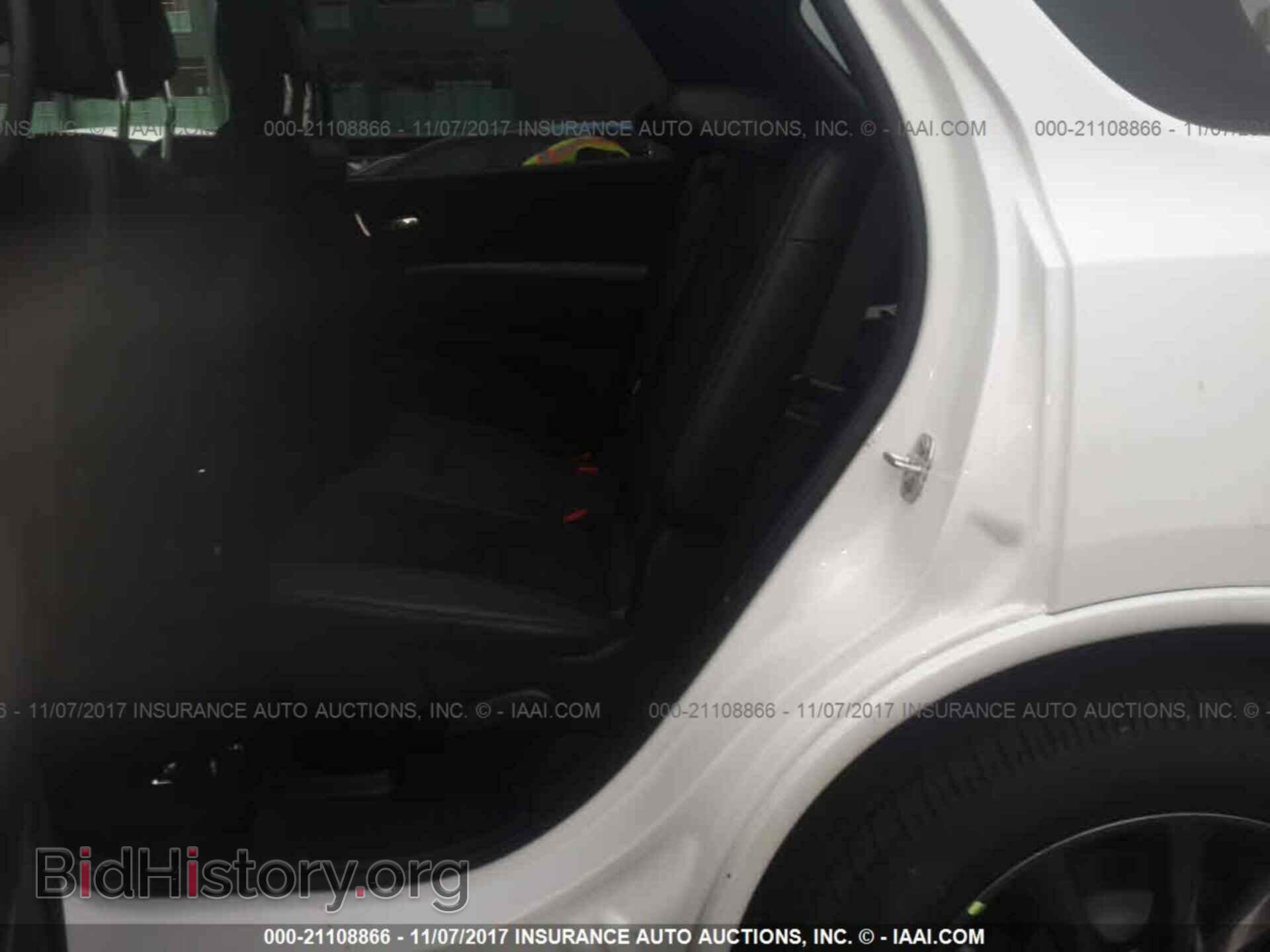 2018 Dodge Durango - VIN: 1C4RDJDG4JC126404 - Photo 8