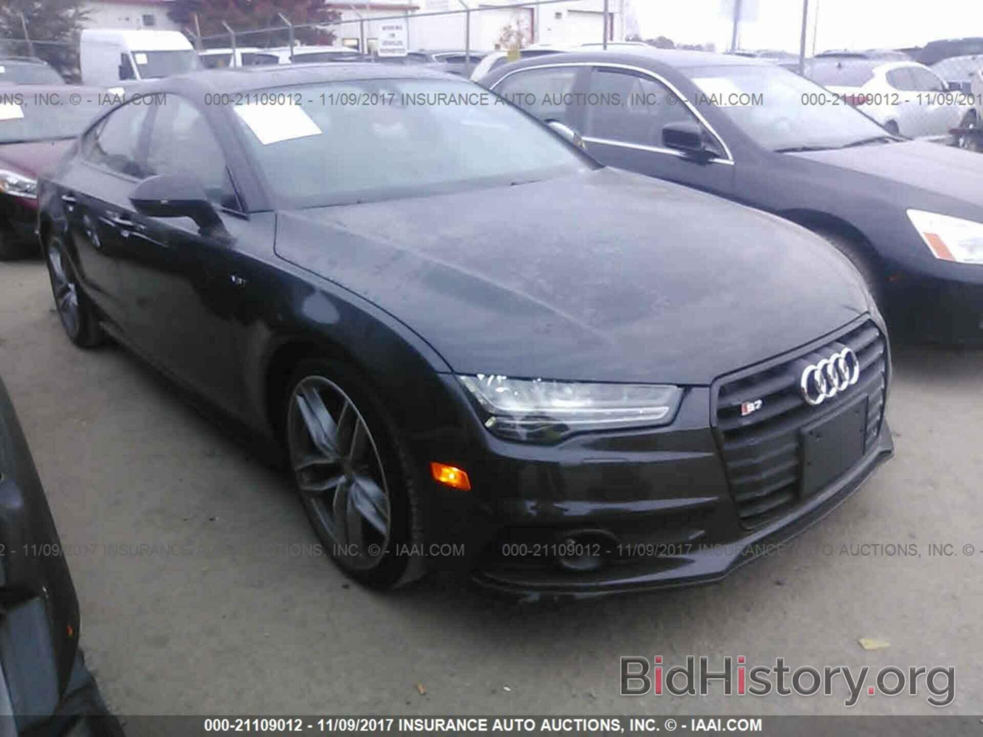 Photo WAUWFAFC9HN042677 - Audi S7 2017