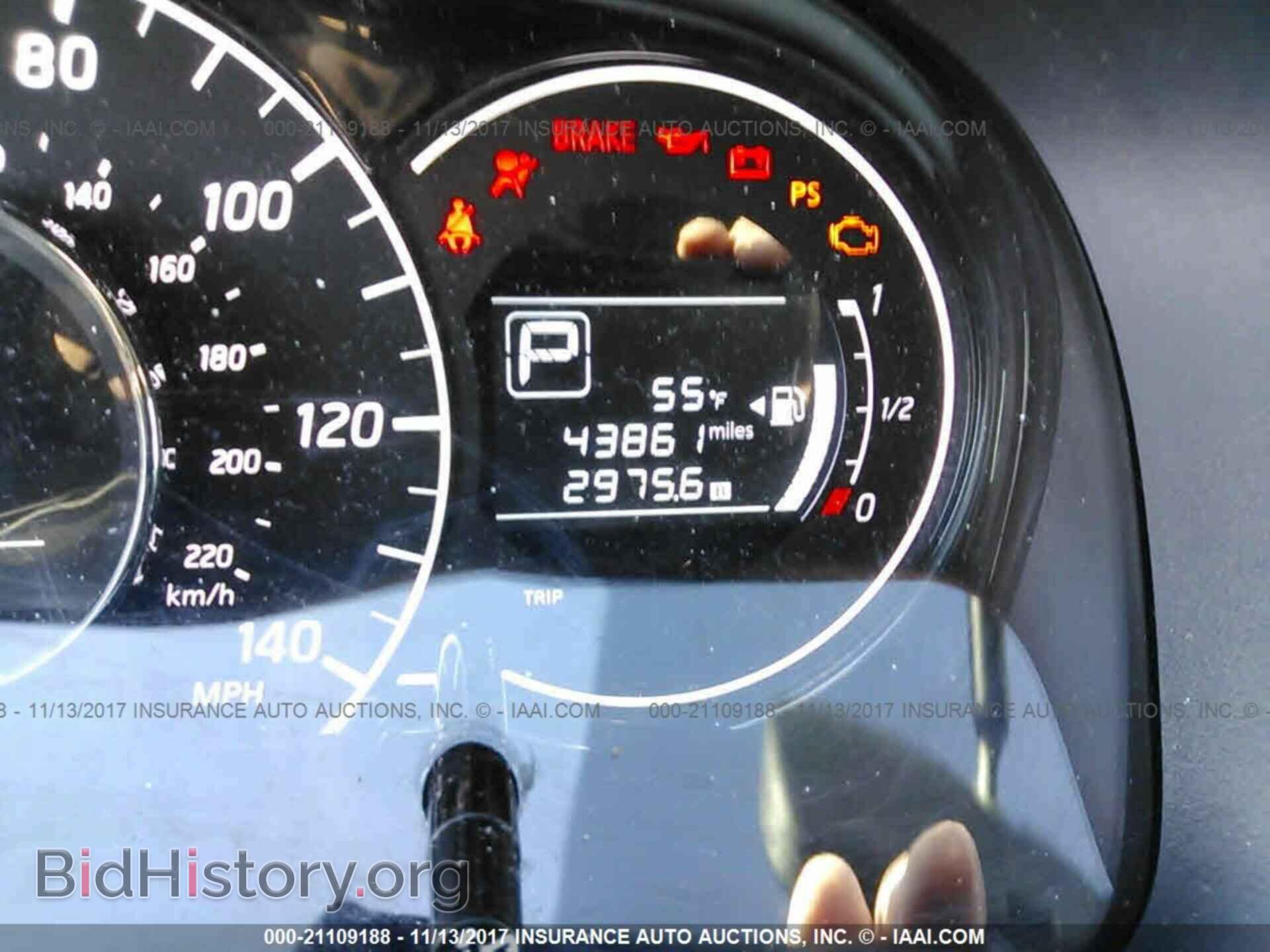 2016 Nissan Versa note - VIN: 3N1CE2CP4GL366076 - Фото 7