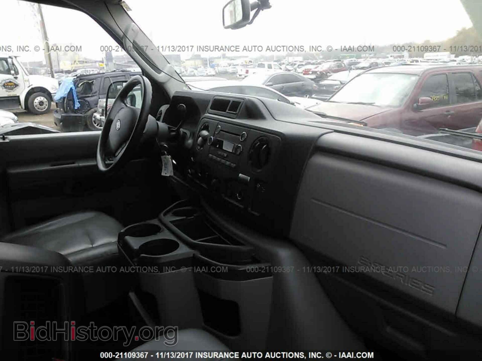 2013 Ford Econoline - VIN: 1FBNE3BL1DDA04142 - Фото 5