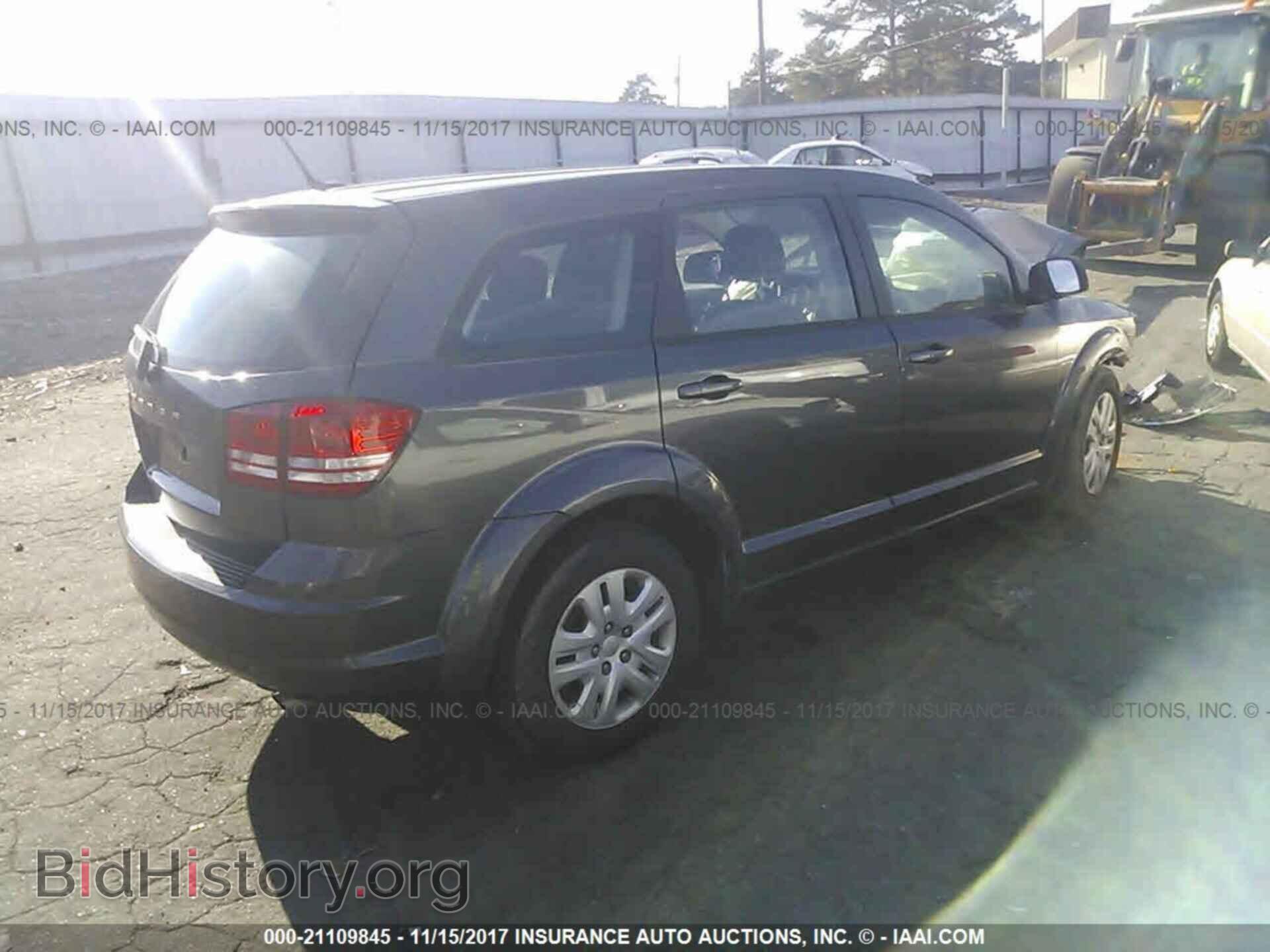 2015 Dodge Journey - VIN: 3C4PDCAB6FT602689 - Photo 4