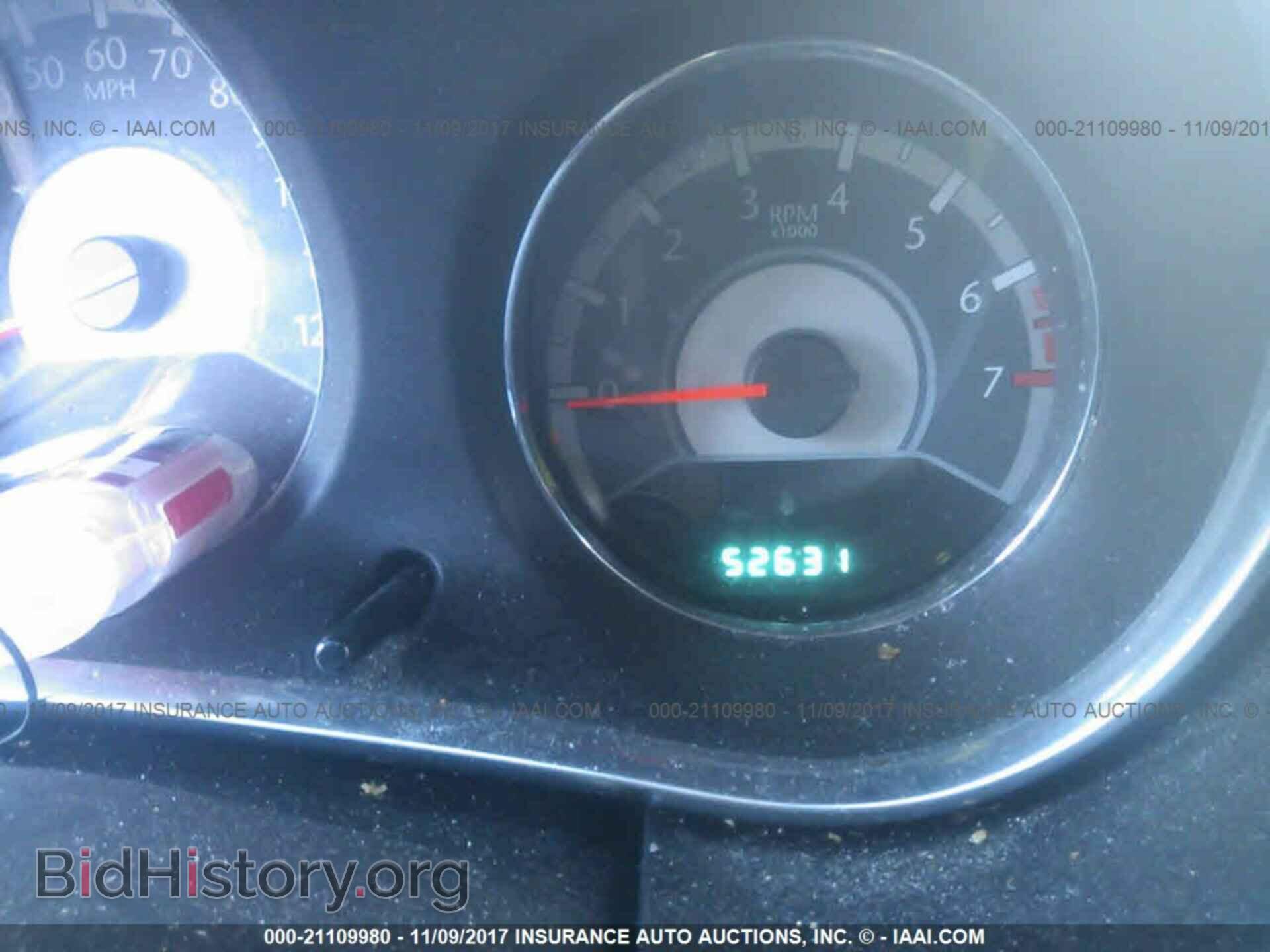 2013 Chrysler 200 - VIN: 1C3CCBCG8DN553887 - Фото 7