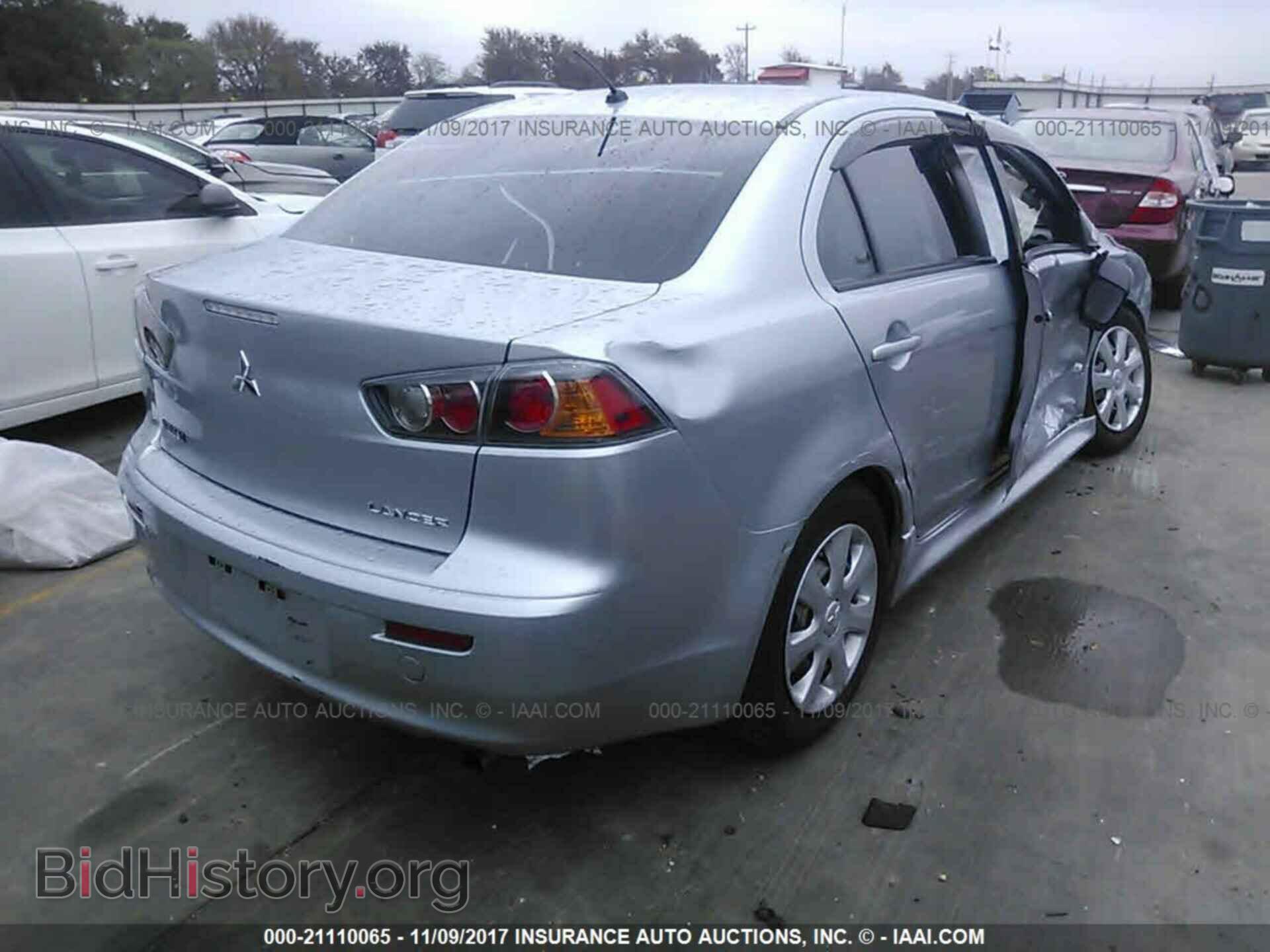 2015 Mitsubishi Lancer - VIN: JA32U2FUXFU007766 - Фото 4