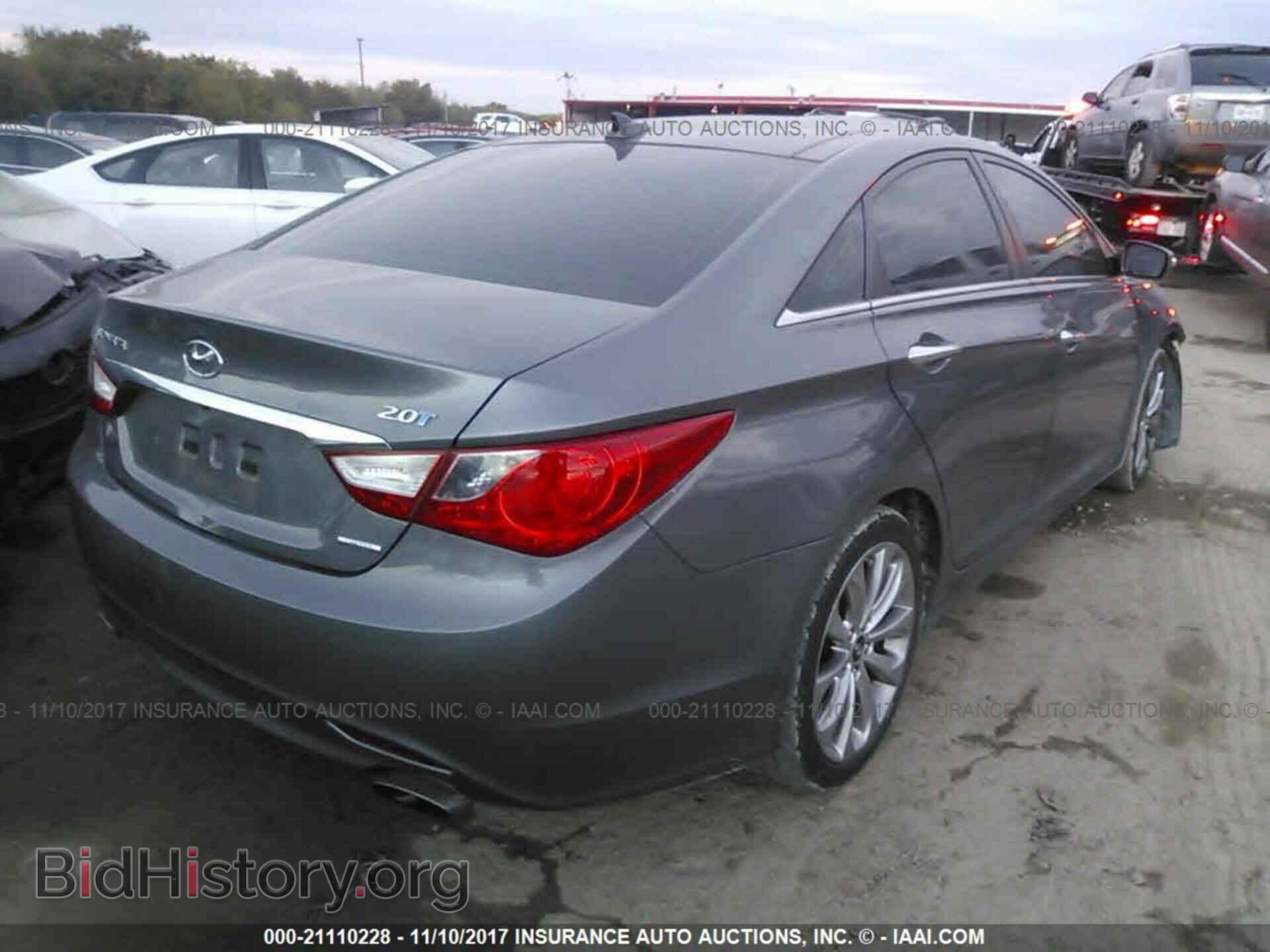 2012 Hyundai Sonata - VIN: 5NPEC4AB7CH377372 - Фото 4