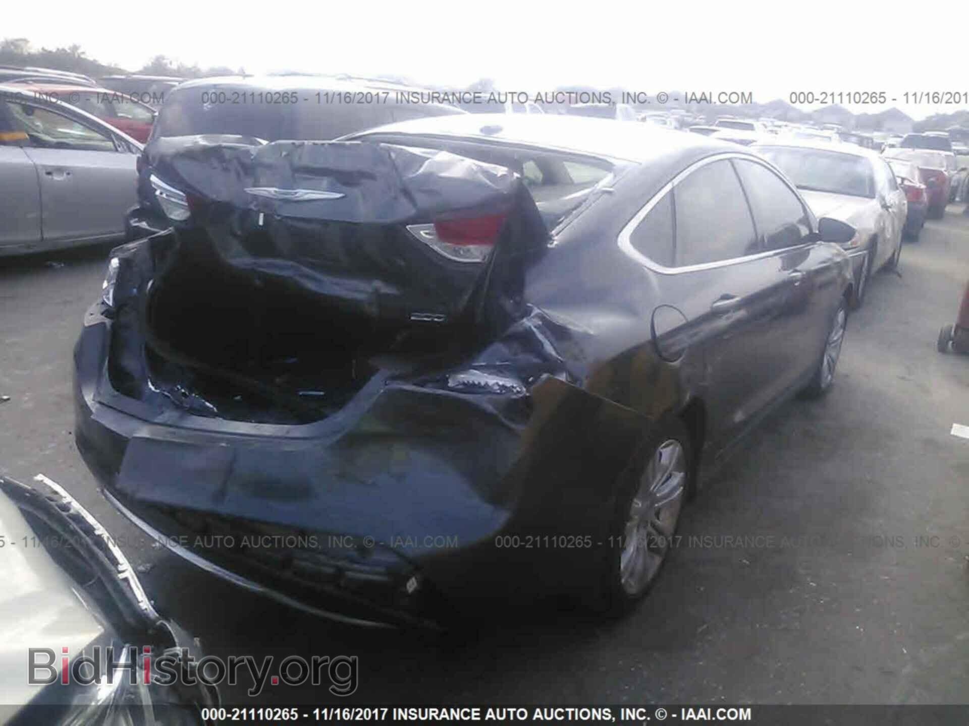 2015 Chrysler 200 - VIN: 1C3CCCAB6FN563432 - Photo 4