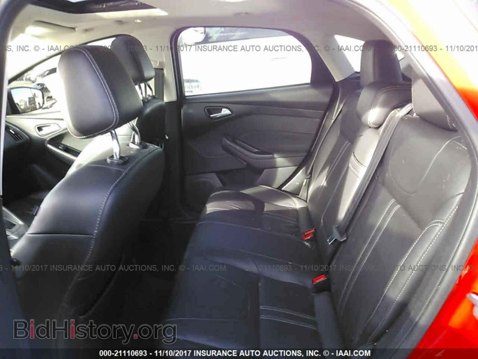 2012 Ford Focus - VIN: 1FAHP3M28CL210687 - Photo 8