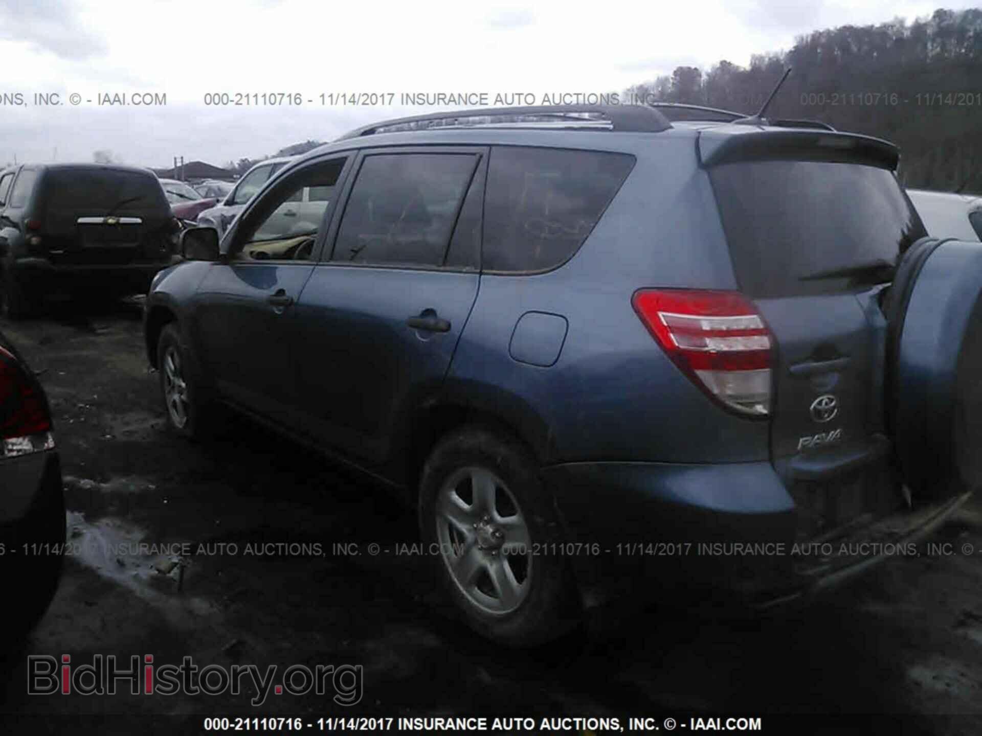 2012 Toyota Rav4 - VIN: 2T3BF4DV2CW223810 - Photo 3
