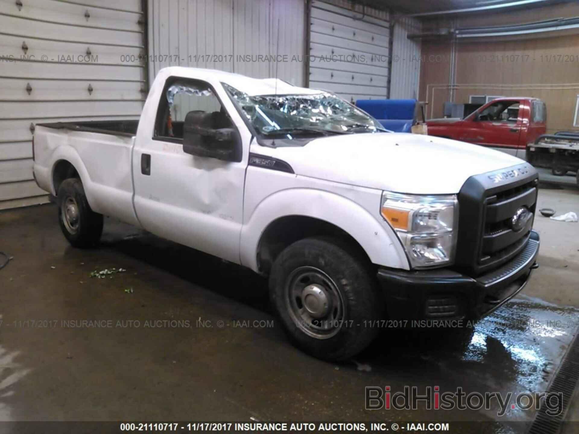 Photo 1FTBF3A65FEC42502 - Ford F350 2015