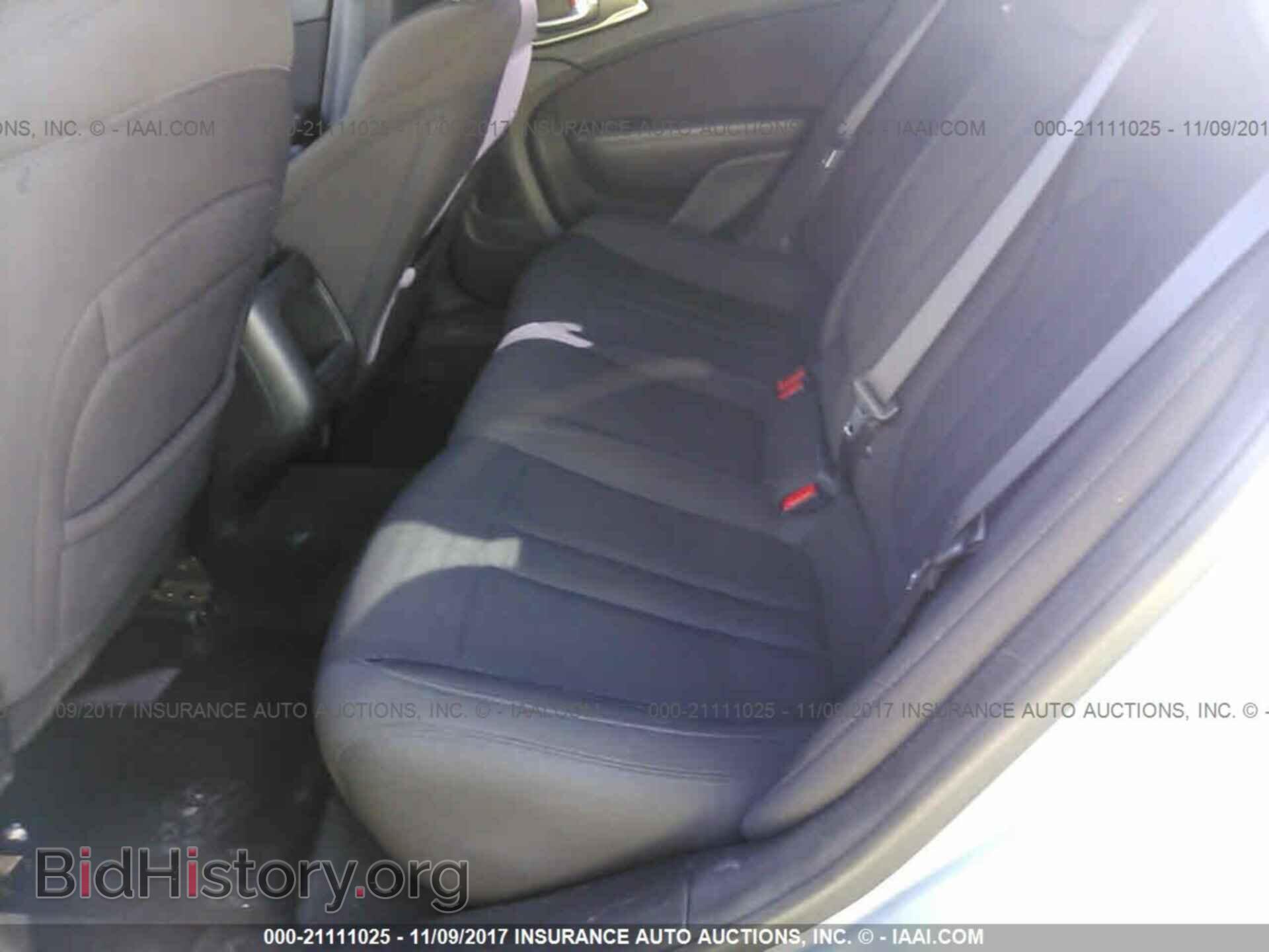 2015 Chrysler 200 - VIN: 1C3CCCAB7FN725245 - Photo 8