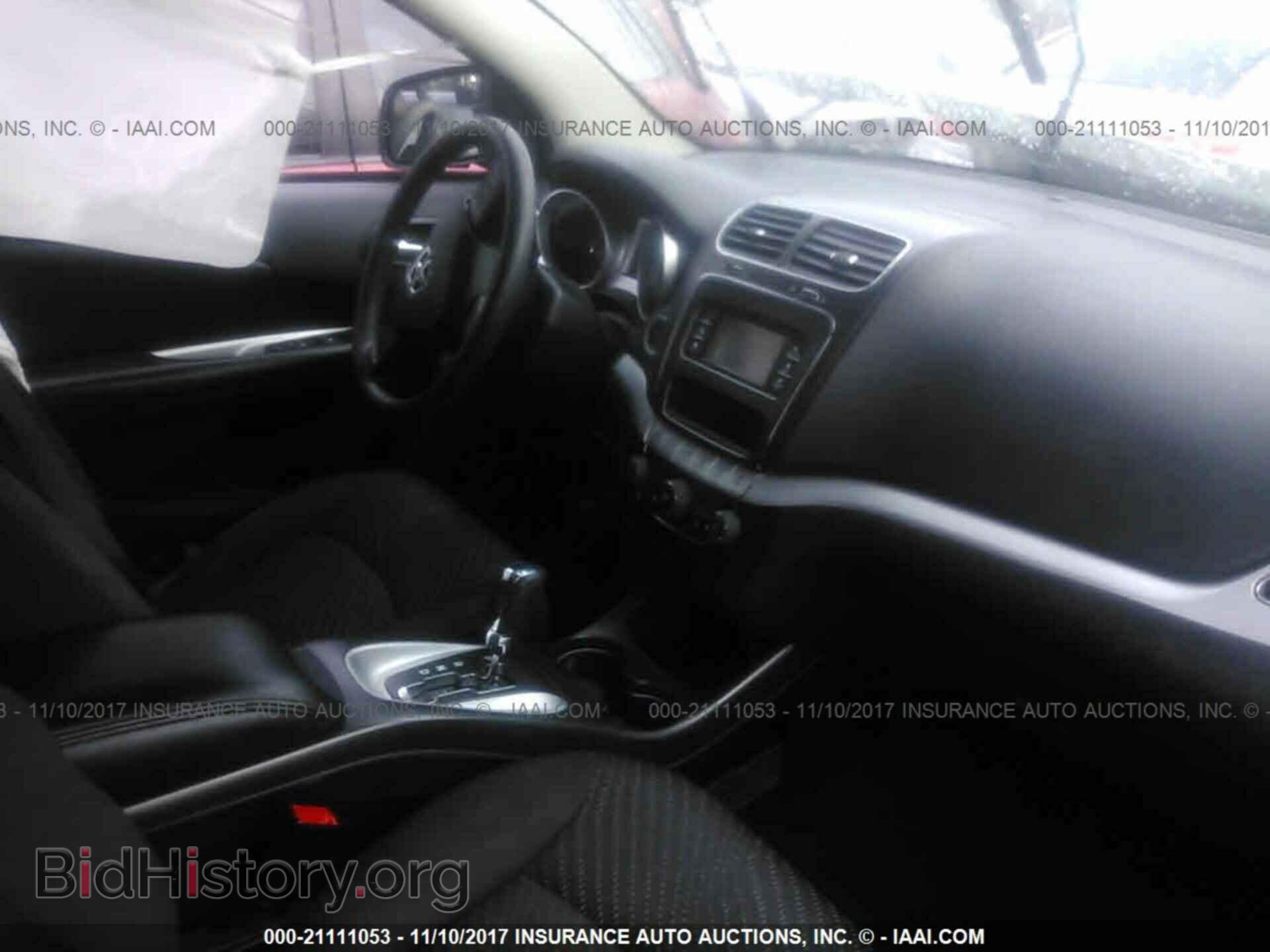 2012 Dodge Journey - VIN: 3C4PDCBG9CT224082 - Фото 5