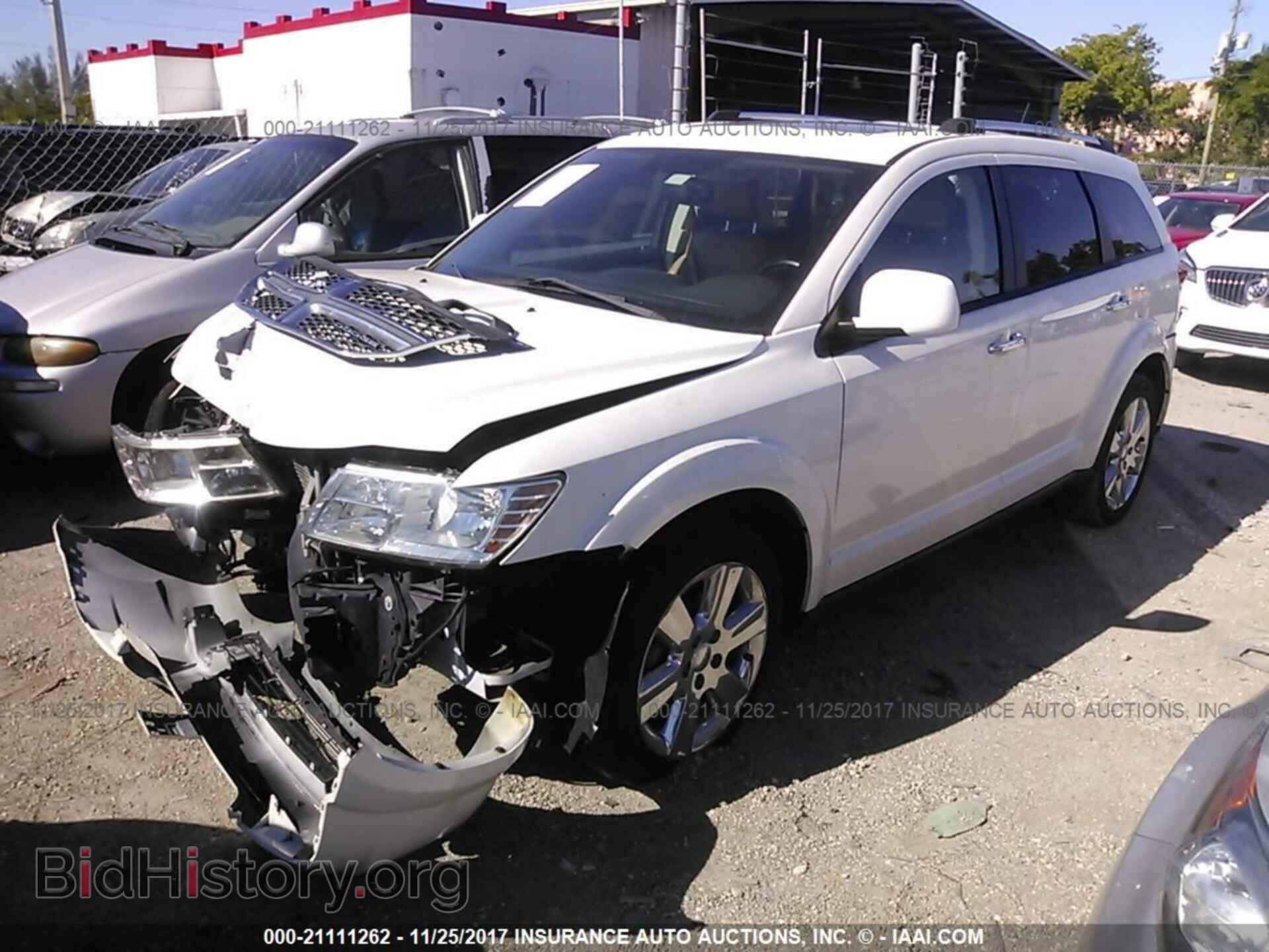 2012 Dodge Journey - VIN: 3C4PDDDG5CT148072 - Фото 2