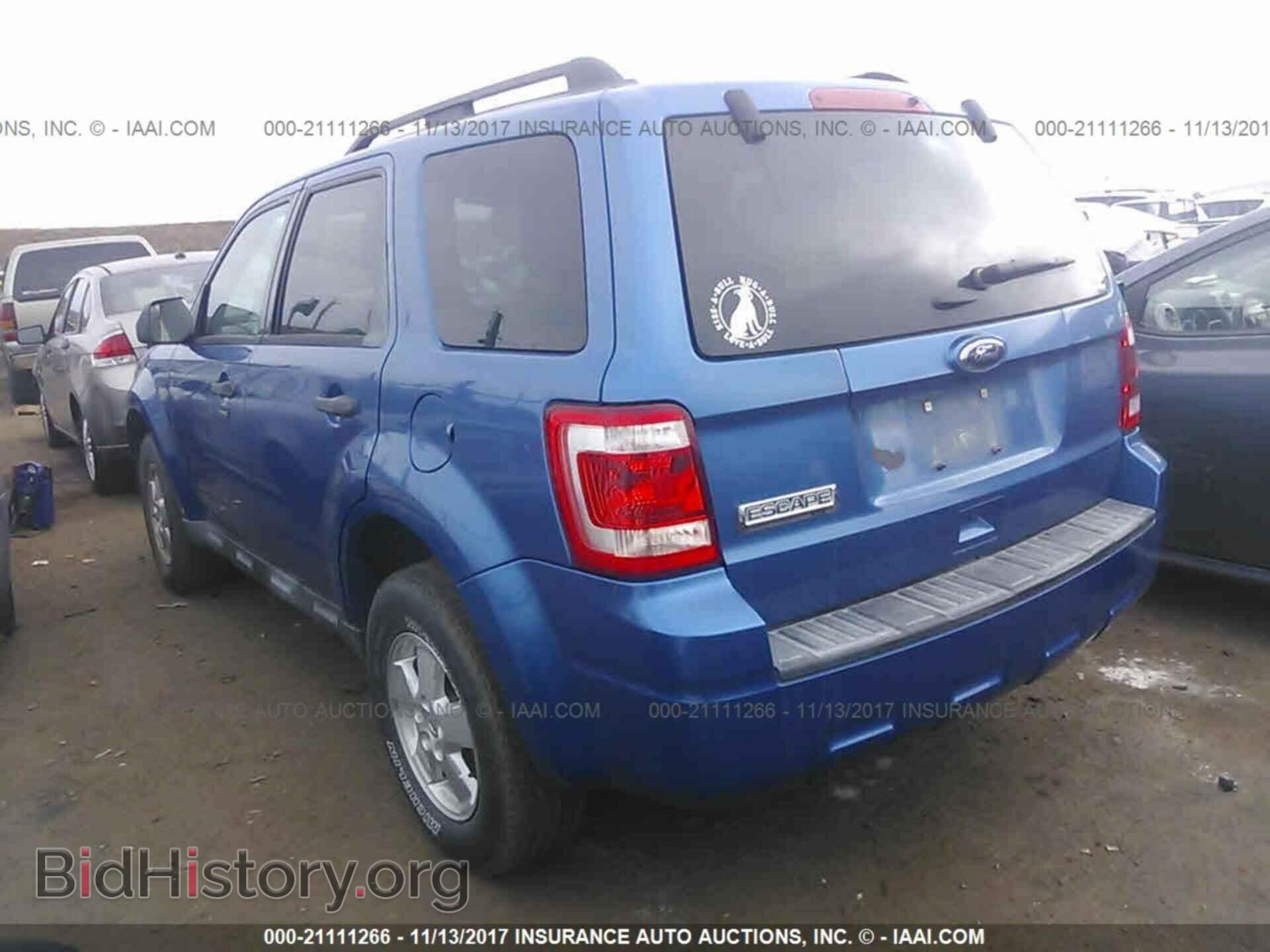 2011 Ford Escape - VIN: 1FMCU9D72BKB74488 - Photo 3
