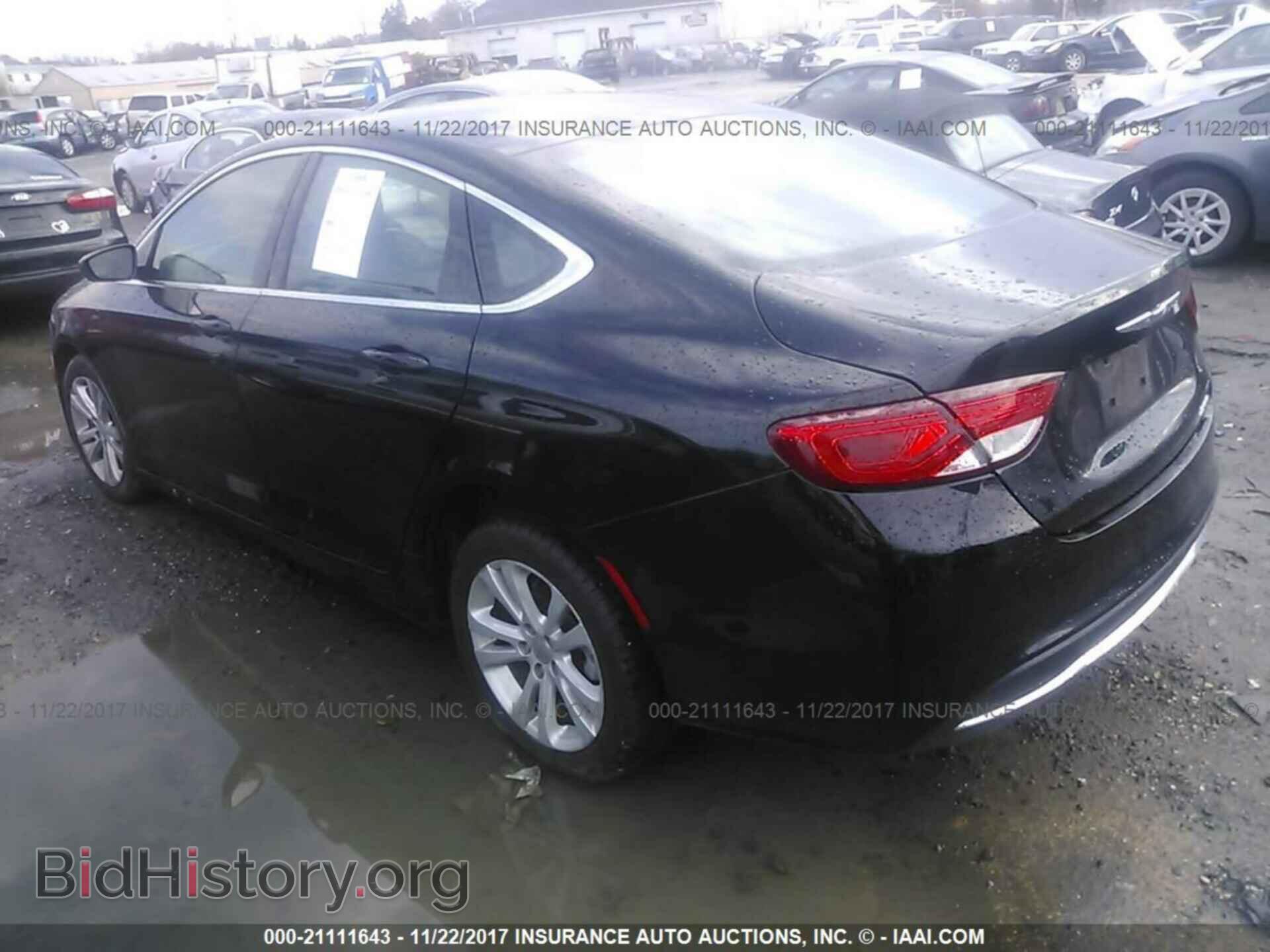 2015 Chrysler 200 - VIN: 1C3CCCAB7FN570308 - Photo 3