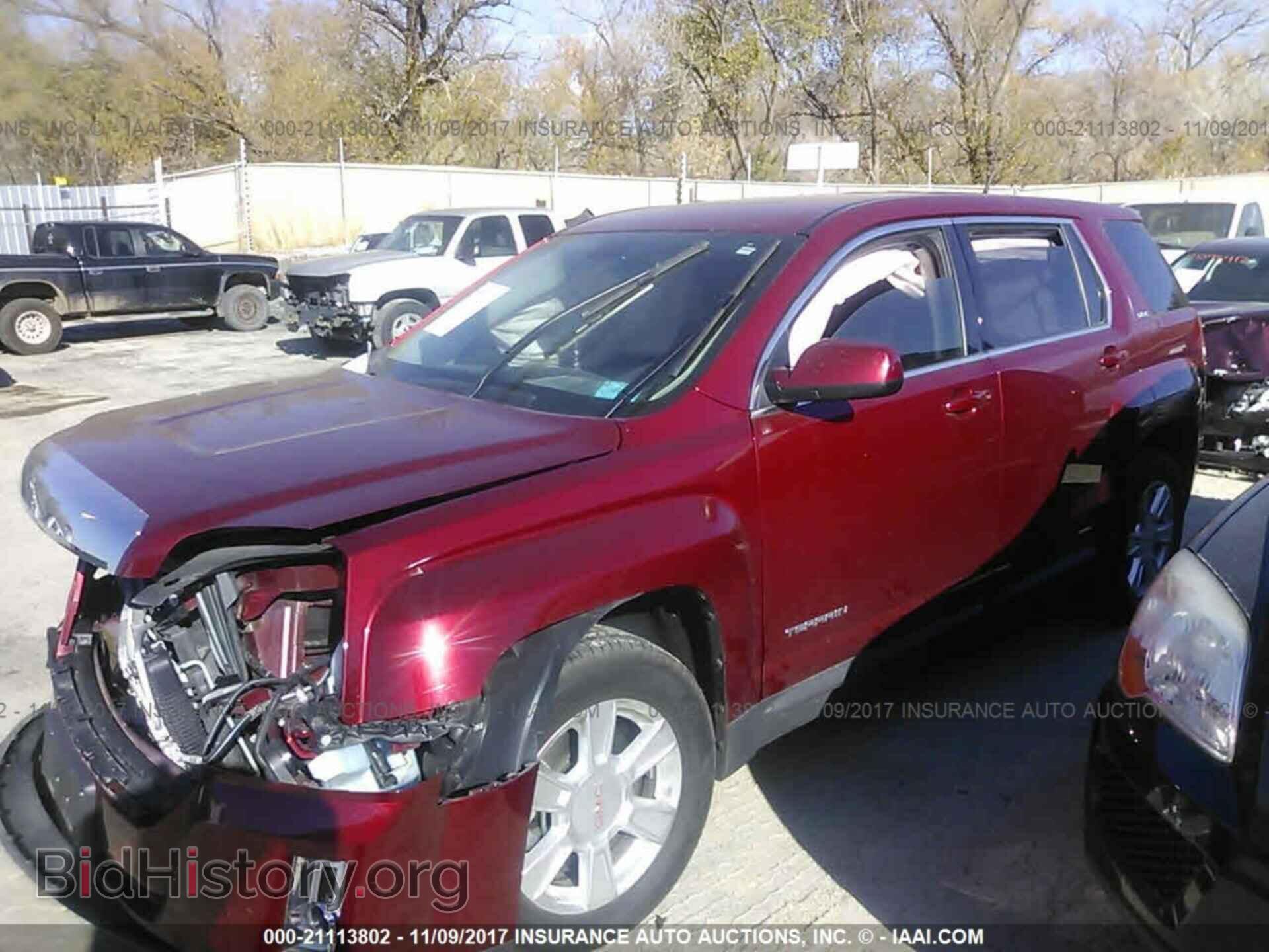2011 Gmc Terrain - VIN: 2CTFLREC4B6373310 - Photo 2