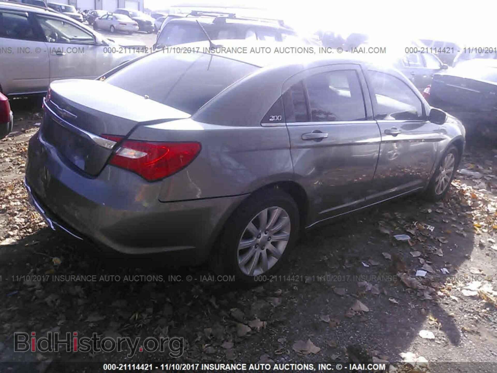 2012 Chrysler 200 - VIN: 1C3CCBBB4CN262887 - Фото 4