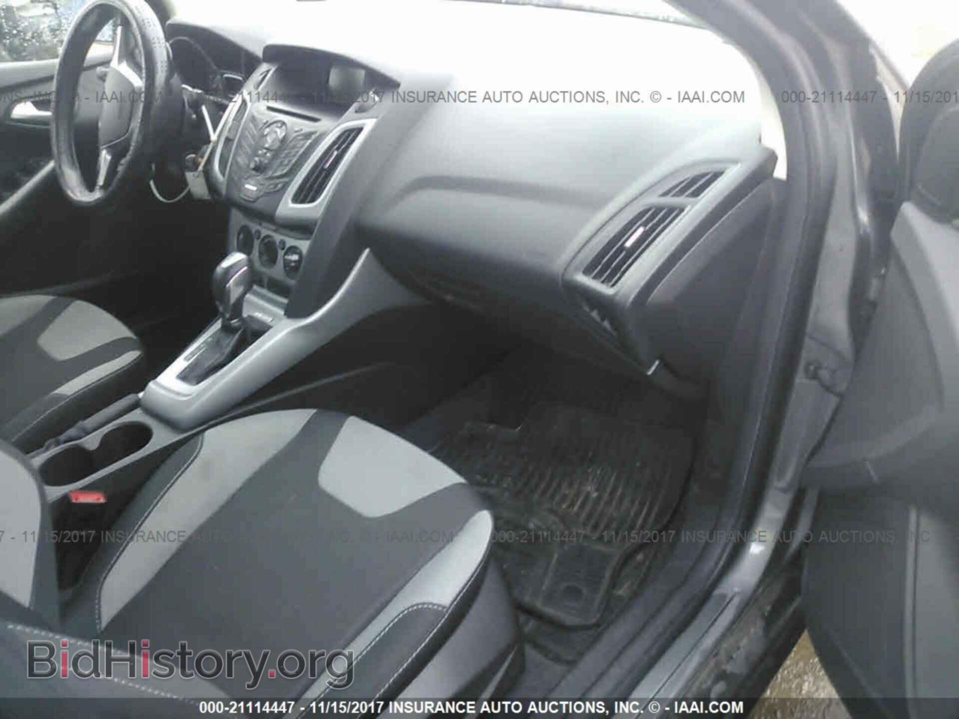 2012 Ford Focus - VIN: 1FAHP3F27CL320093 - Photo 5