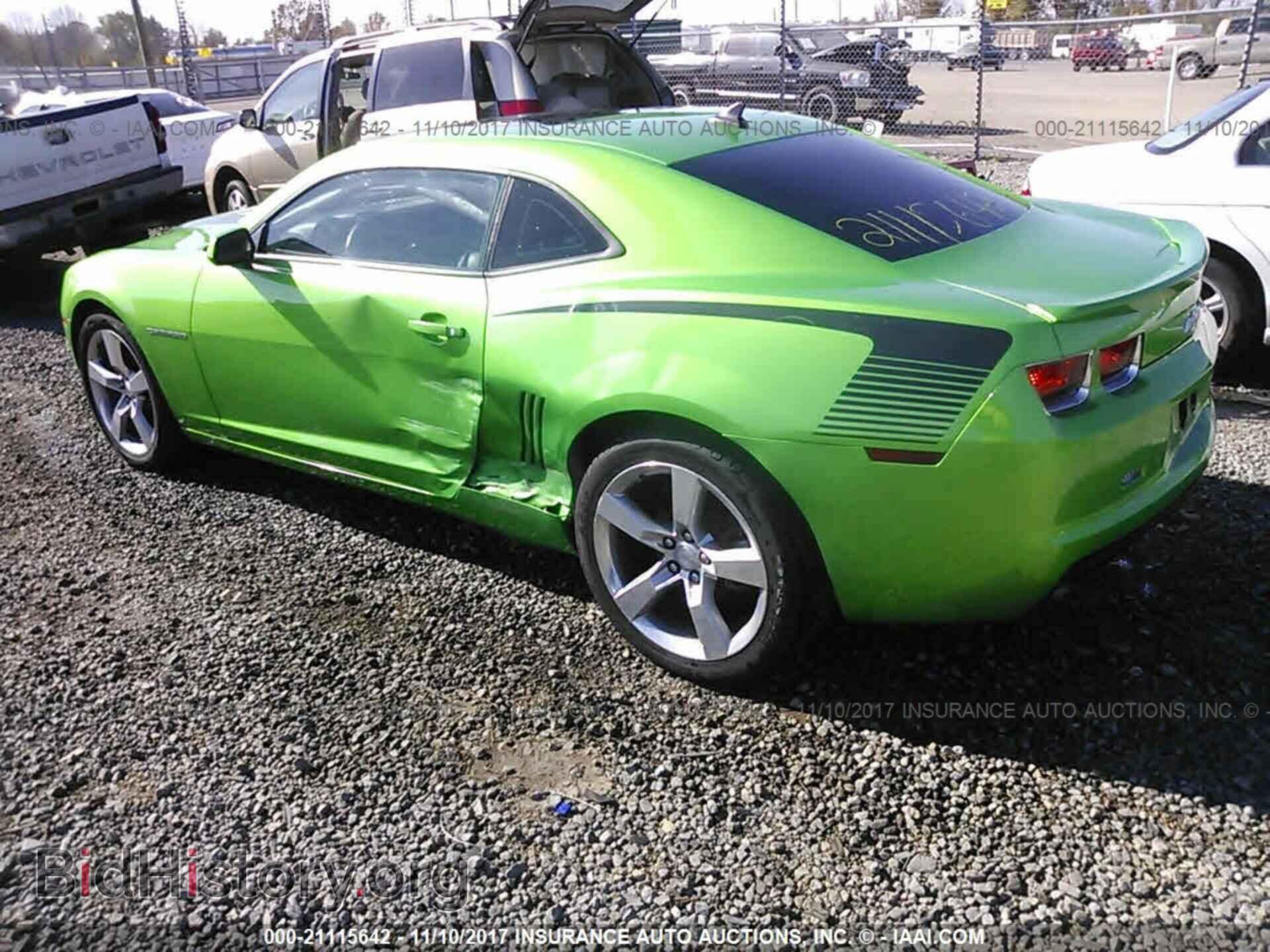 2011 Chevrolet Camaro - VIN: 2G1FB1ED8B9124363 - Фото 3