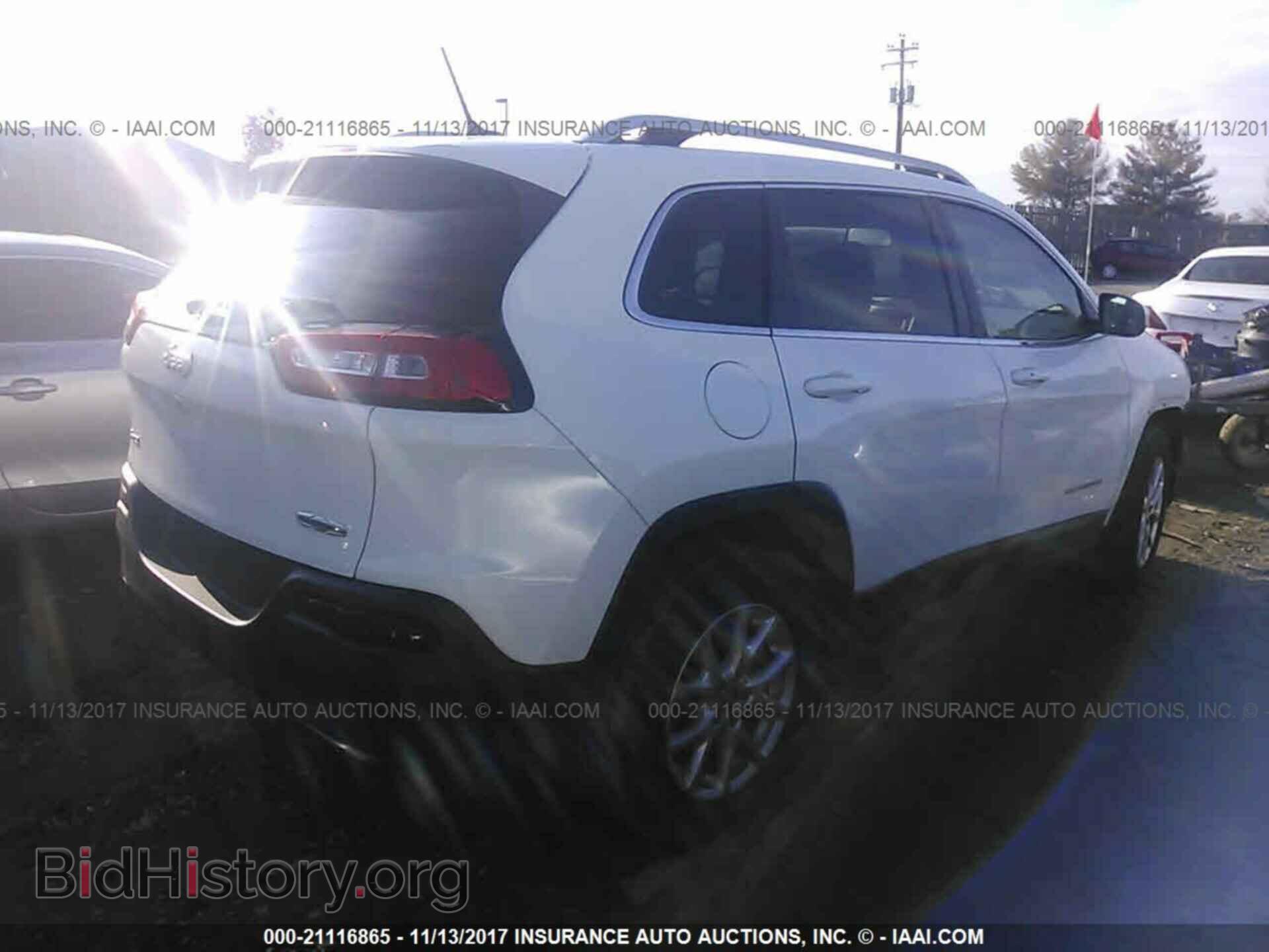 2015 Jeep Cherokee - VIN: 1C4PJMCS3FW755276 - Фото 4