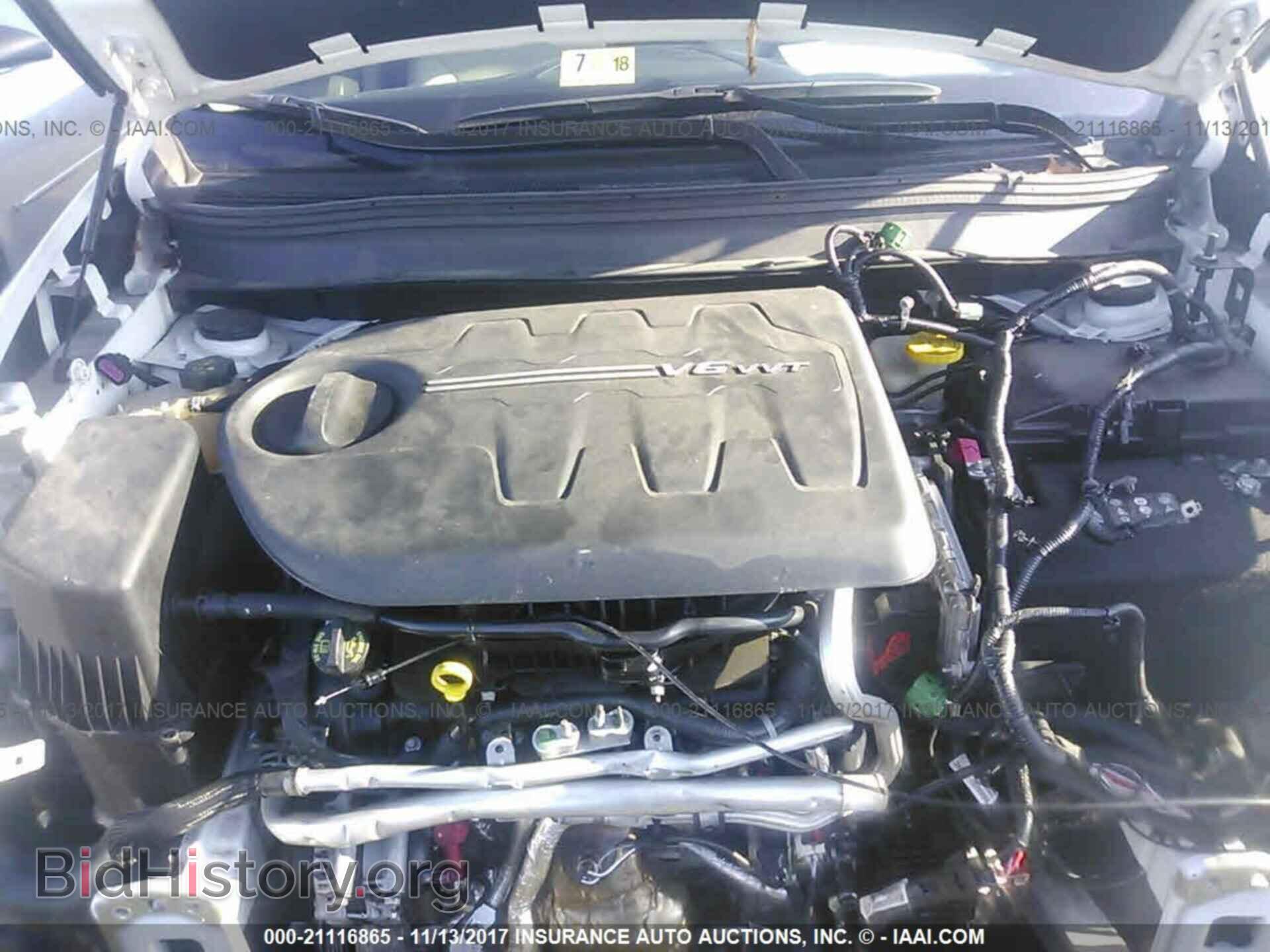 2015 Jeep Cherokee - VIN: 1C4PJMCS3FW755276 - Фото 10