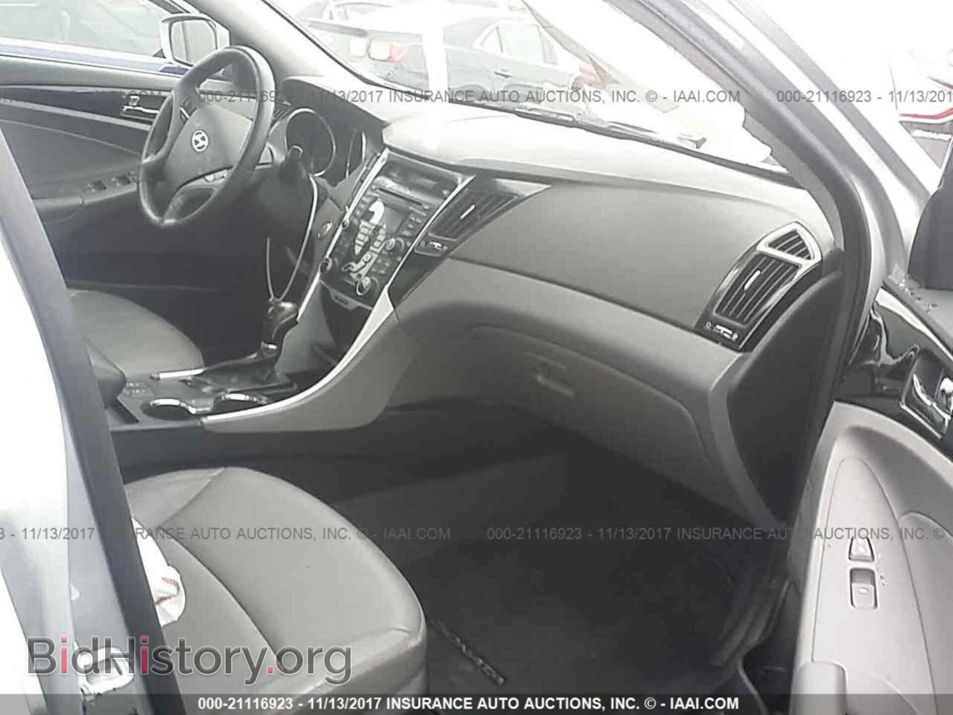 2012 Hyundai Sonata - VIN: 5NPEC4AC2CH339668 - Photo 5