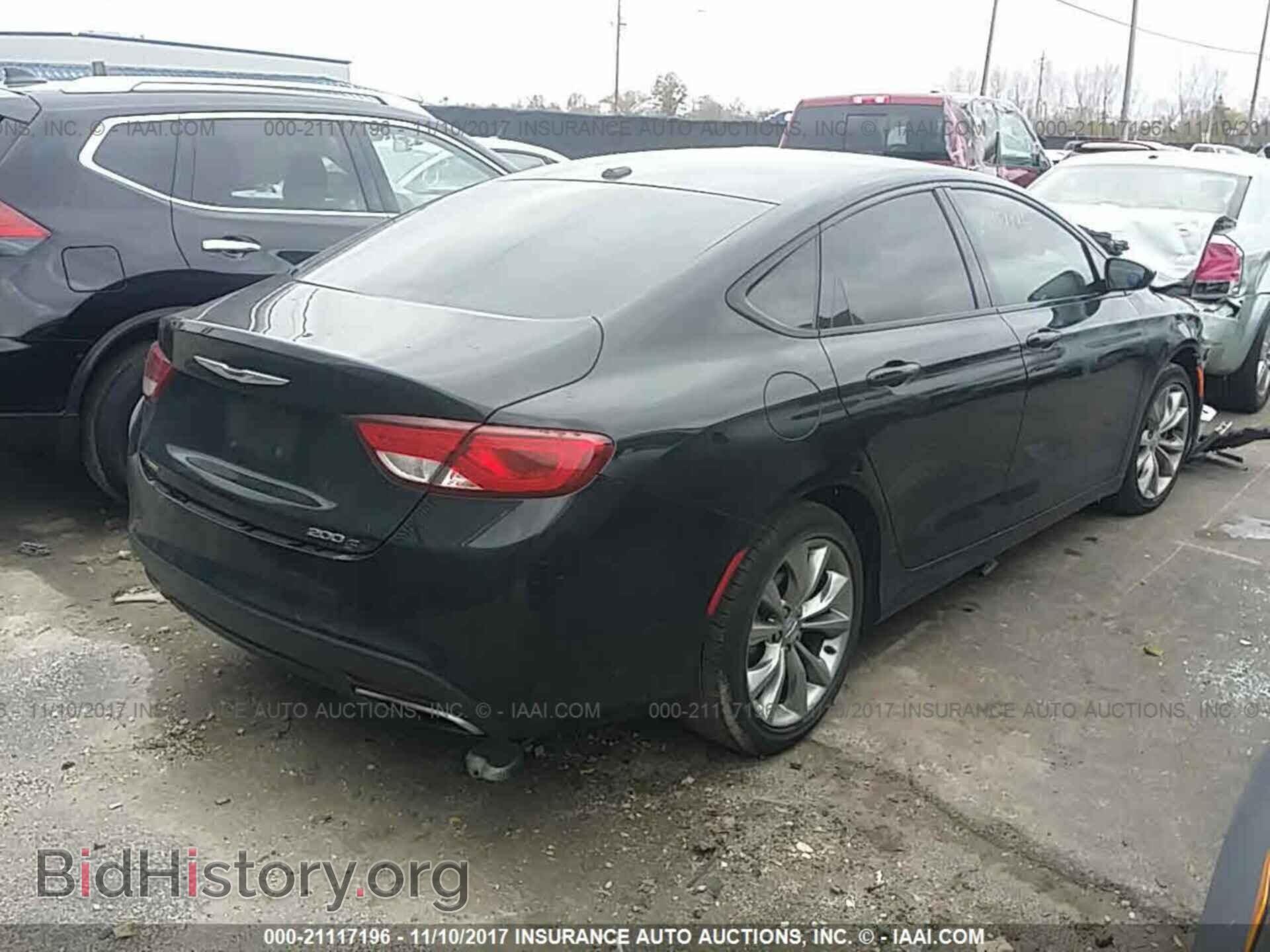 2015 Chrysler 200 - VIN: 1C3CCCBB2FN625505 - Photo 4