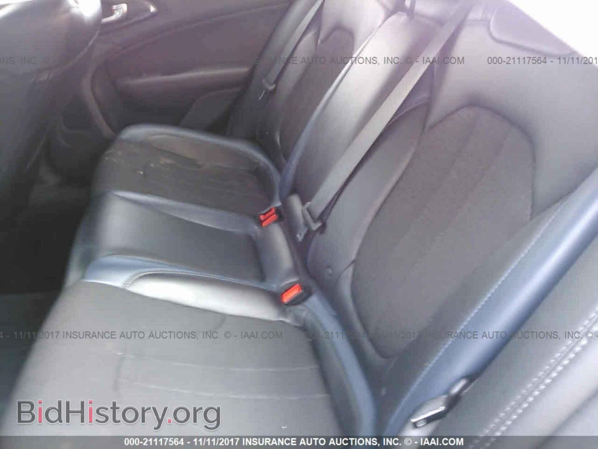 2016 Chrysler 200 - VIN: 1C3CCCBG7GN121299 - Photo 8