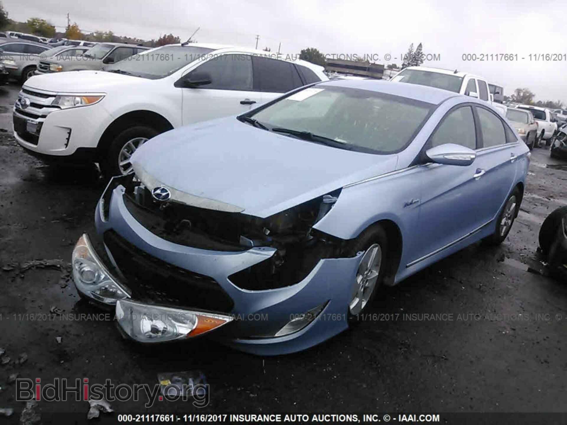 2012 Hyundai Sonata - VIN: KMHEC4A4XCA034155 - Фото 2