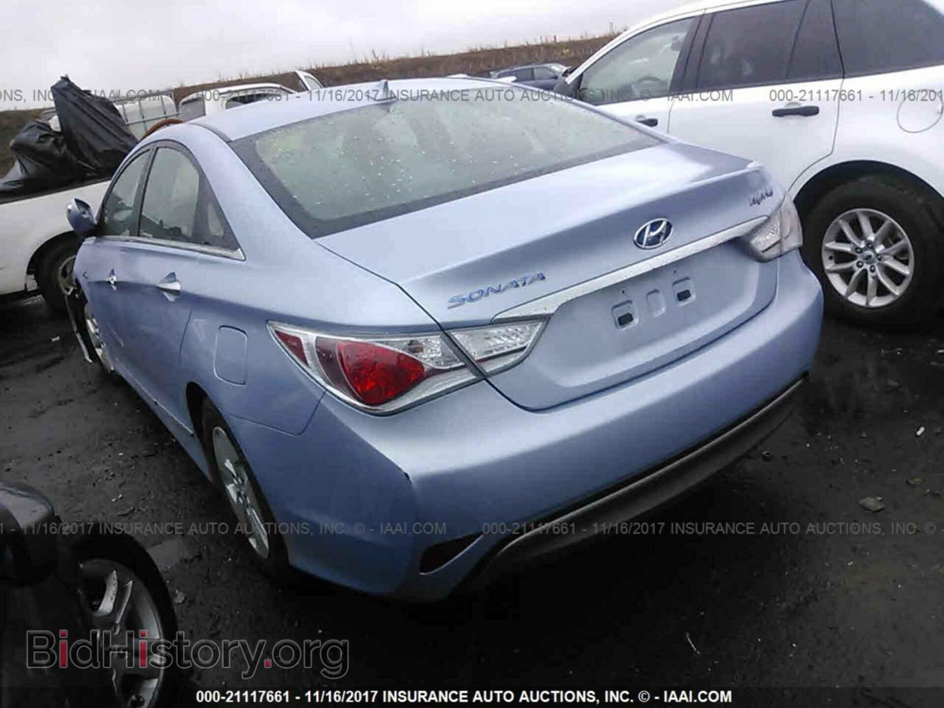 2012 Hyundai Sonata - VIN: KMHEC4A4XCA034155 - Фото 3