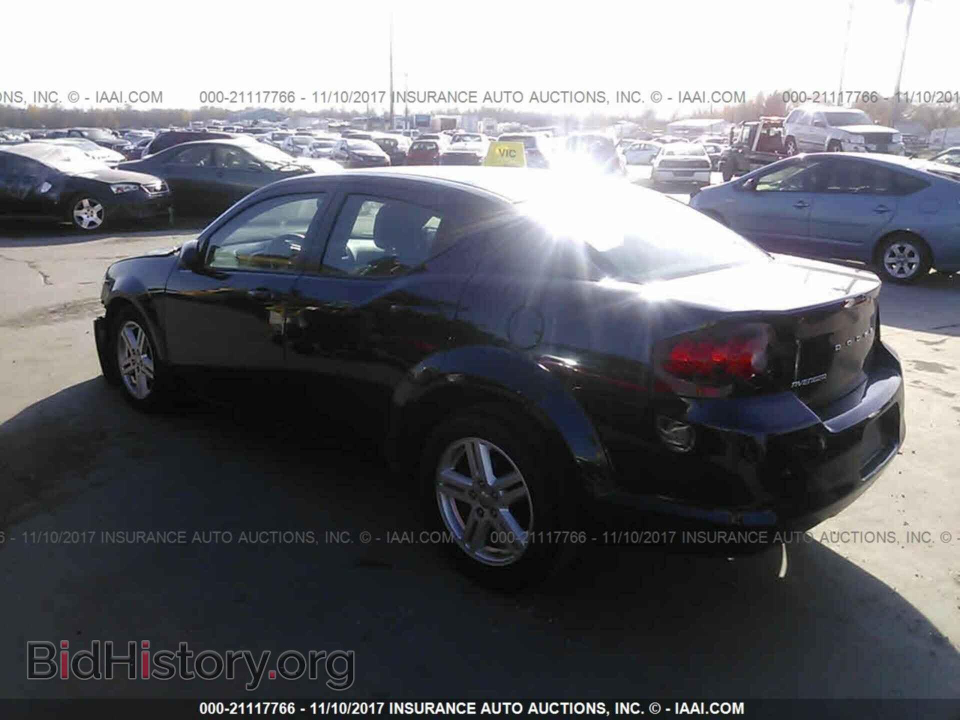 2012 Dodge Avenger - VIN: 1C3CDZCB3CN144589 - Photo 3