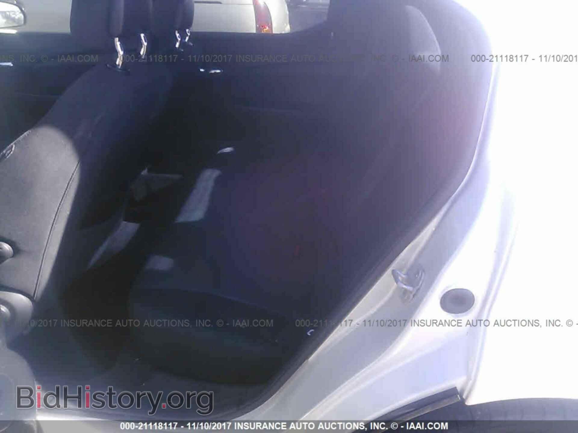 2011 Dodge Avenger - VIN: 1B3BD4FB2BN588231 - Photo 8