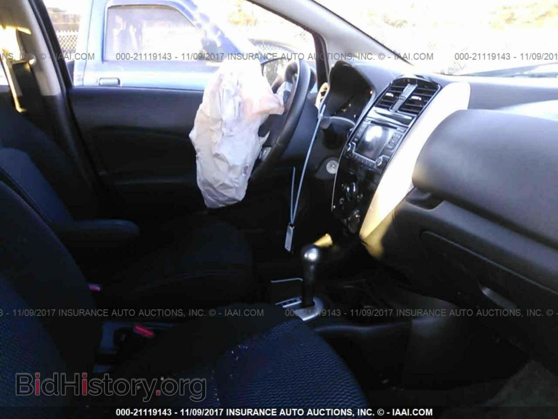 2016 Nissan Versa note - VIN: 3N1CE2CP4GL368135 - Photo 5