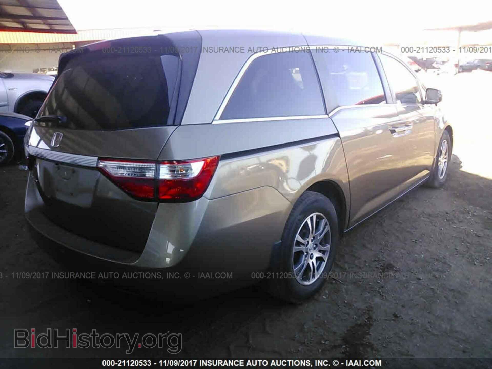 2012 Honda Odyssey - VIN: 5FNRL5H65CB123397 - Фото 4