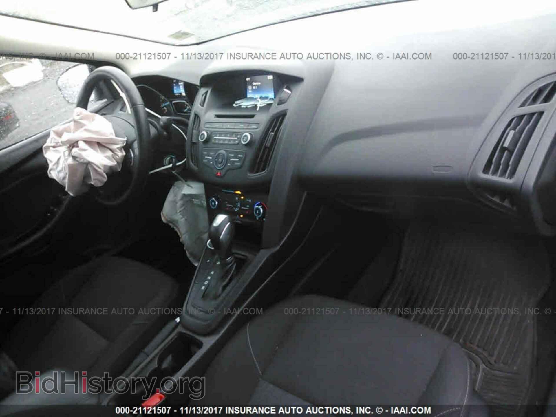 2016 Ford Focus - VIN: 1FADP3F21GL334835 - Фото 5