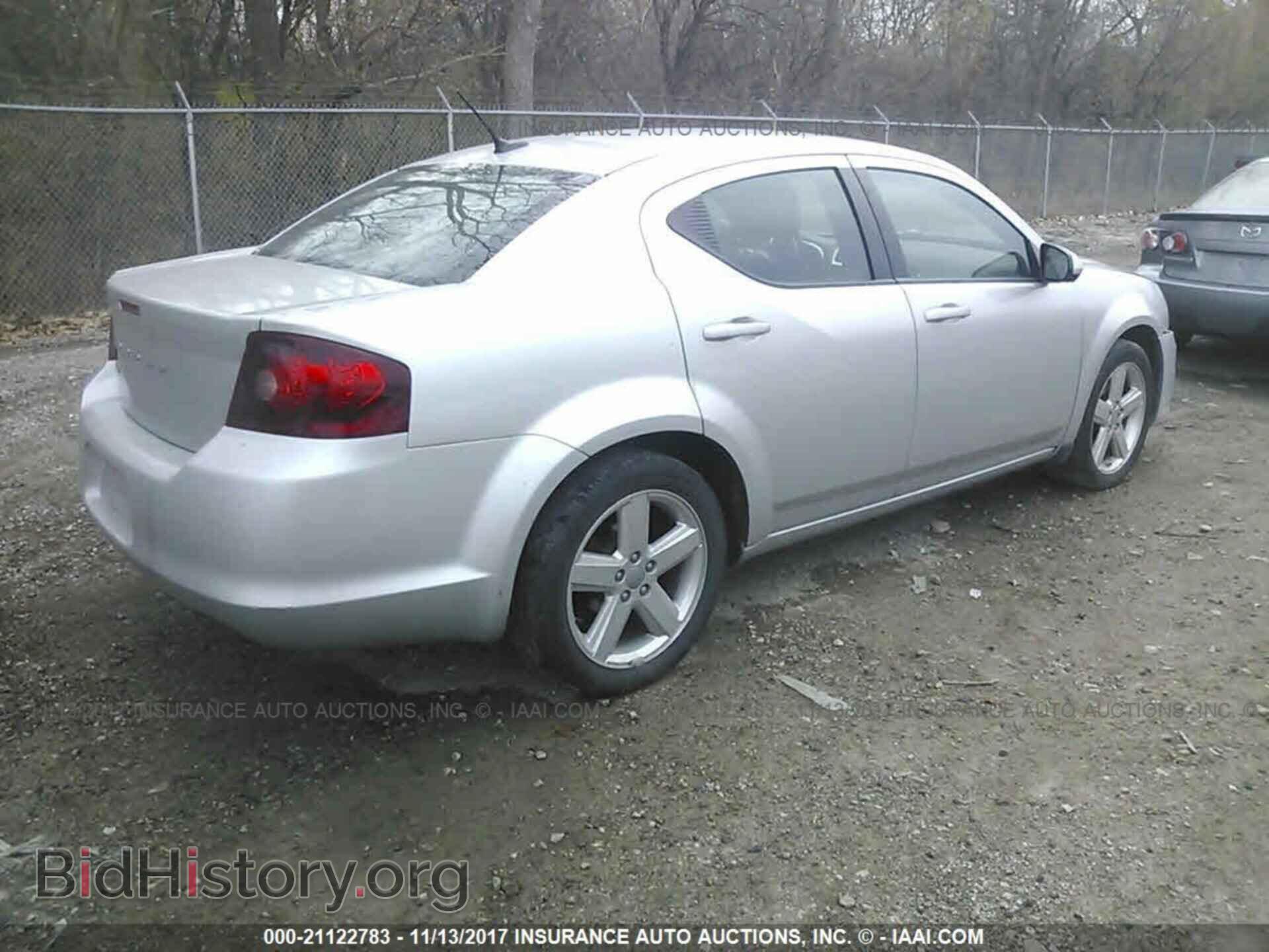 2011 Dodge Avenger - VIN: 1B3BD1FB1BN591197 - Фото 4