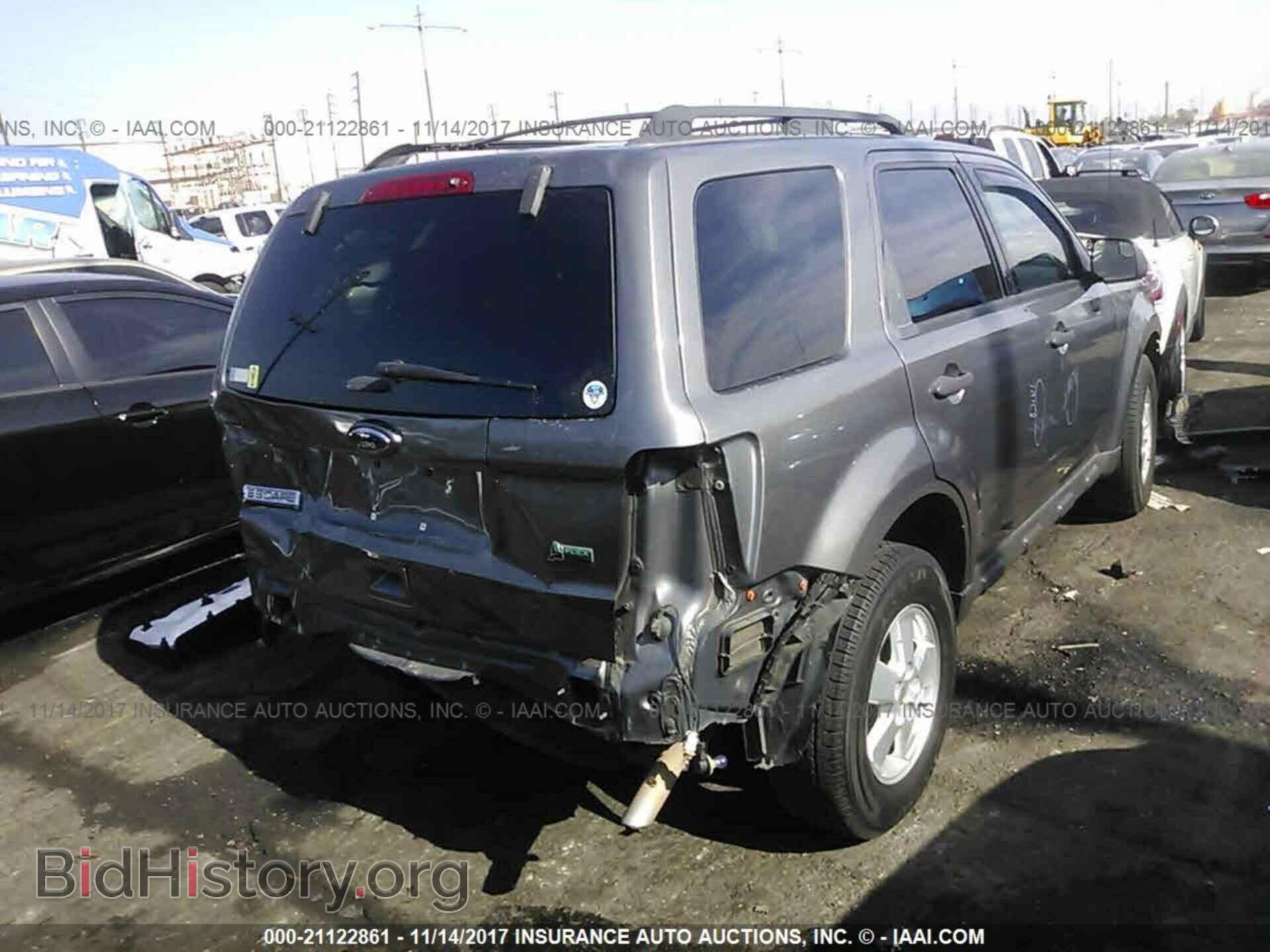 2012 Ford Escape - VIN: 1FMCU9DG5CKB43771 - Photo 4