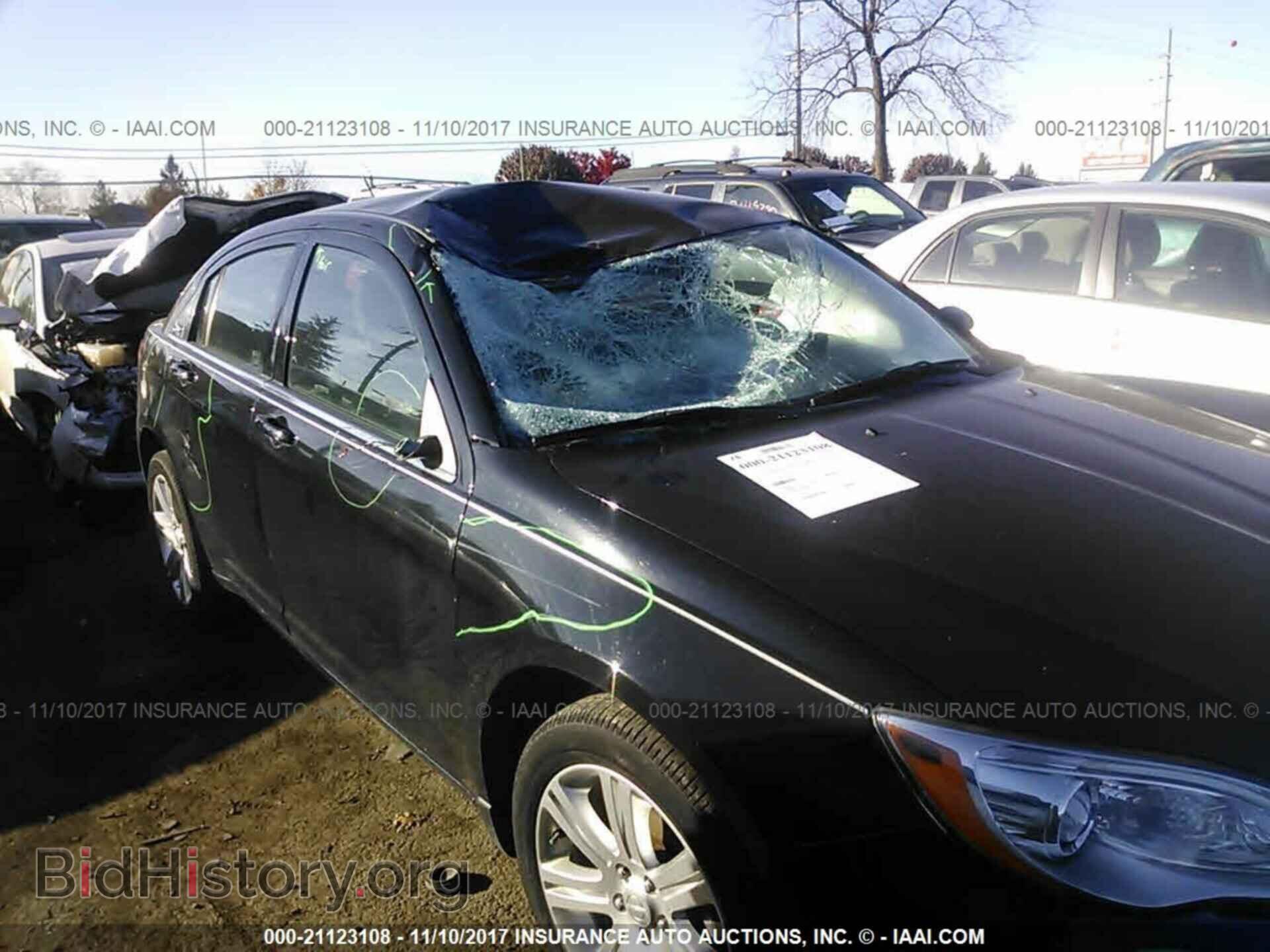 2012 Chrysler 200 - VIN: 1C3CCBBB0CN211452 - Photo 6