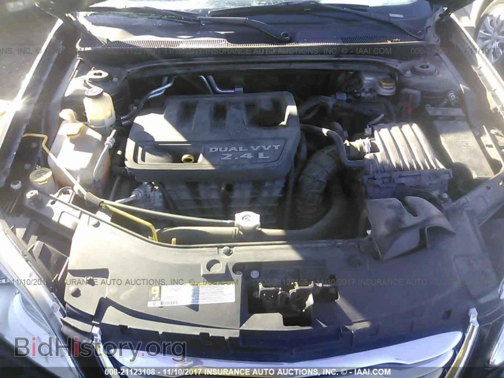 2012 Chrysler 200 - VIN: 1C3CCBBB0CN211452 - Photo 10