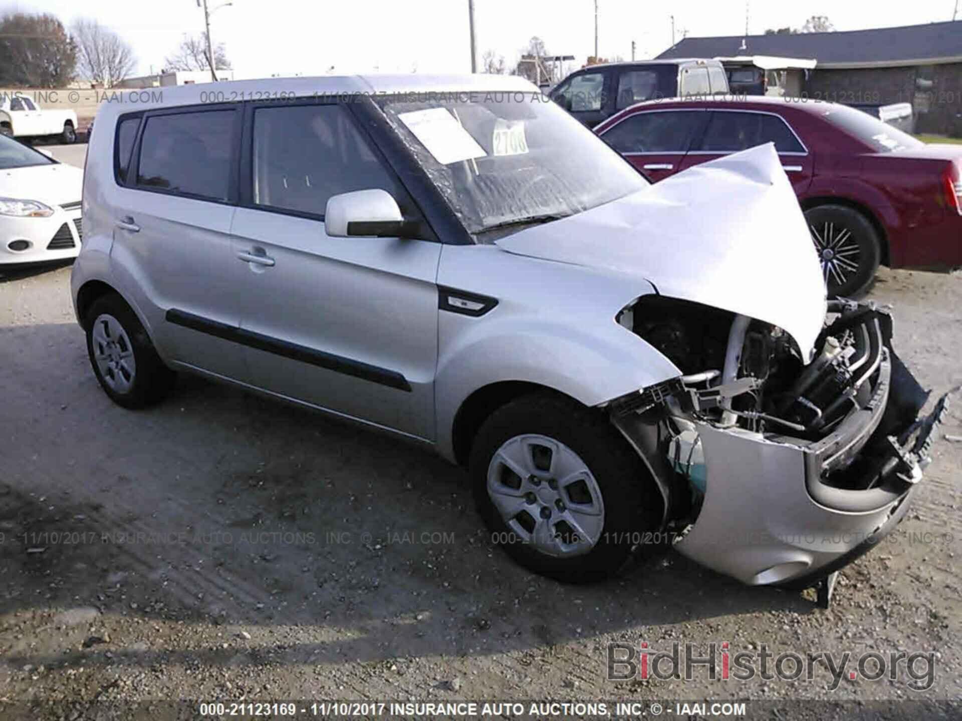 Photo KNDJT2A52D7773714 - Kia Soul 2013