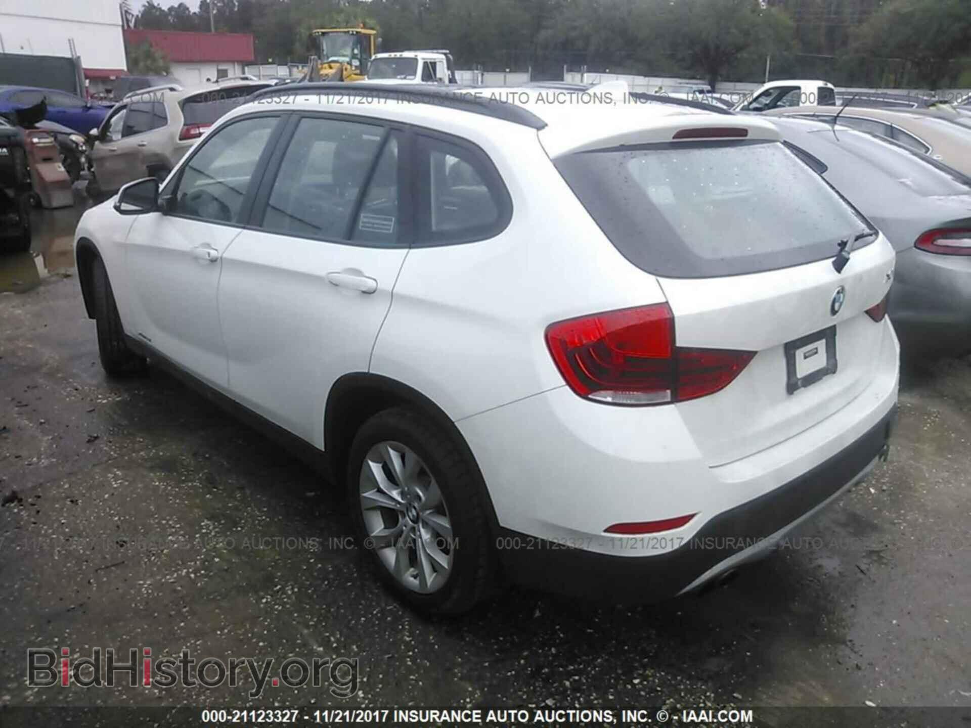 2014 Bmw X1 - VIN: WBAVL1C59EVY23642 - Фото 3