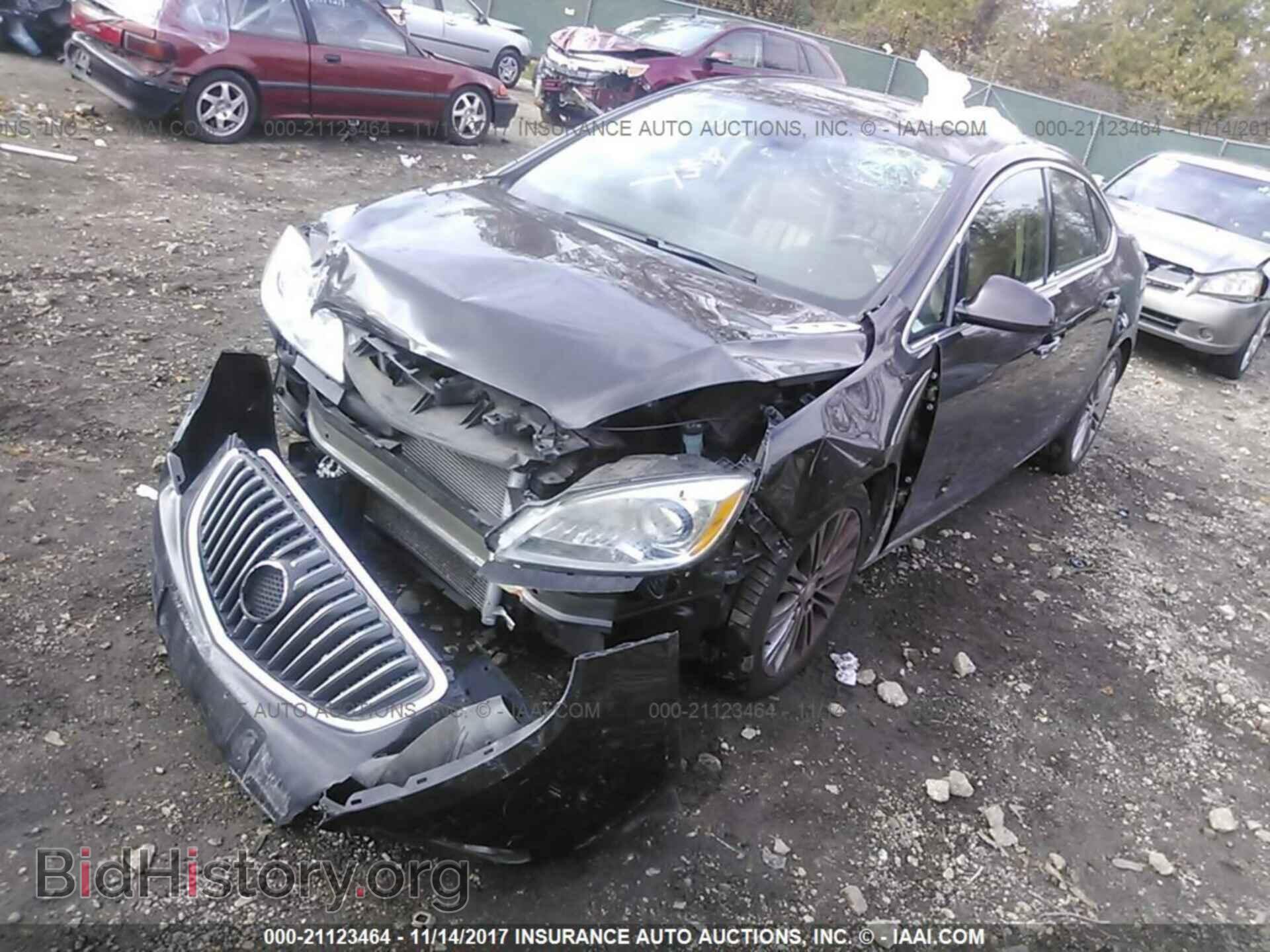 2013 Buick Verano - VIN: 1G4PS5SK8D4157242 - Фото 2