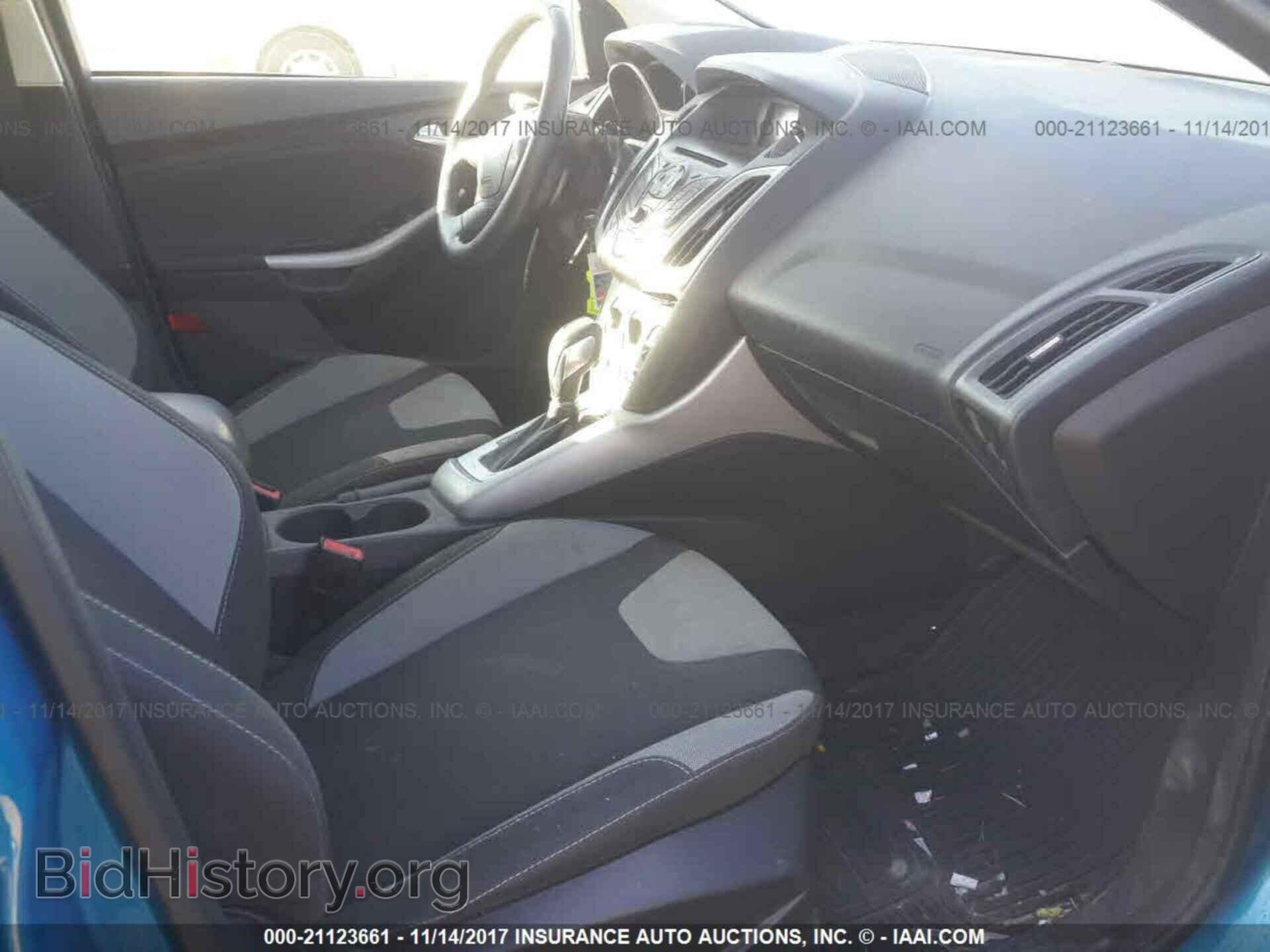 2012 Ford Focus - VIN: 1FAHP3K22CL189306 - Photo 5