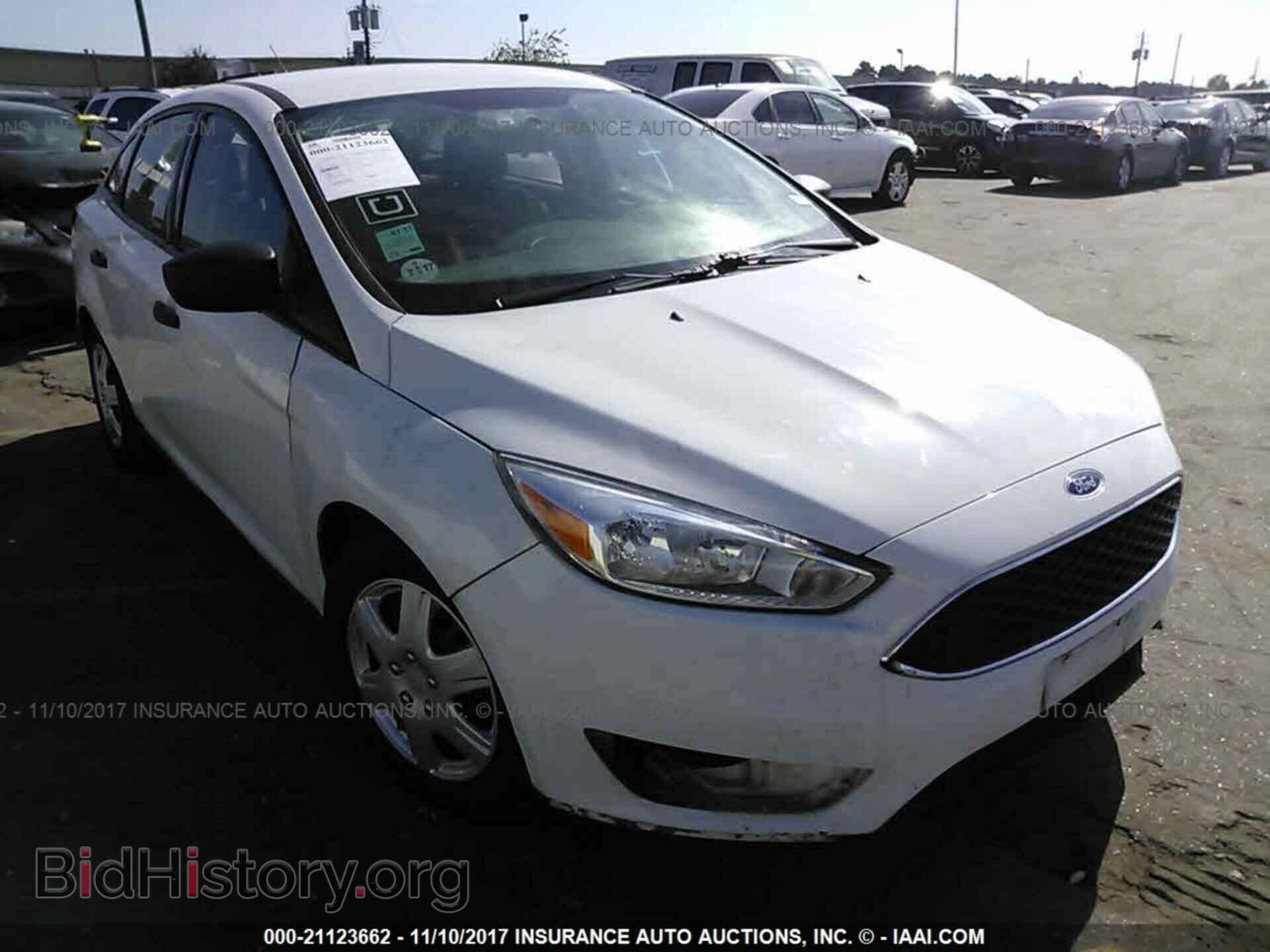 Photo 1FADP3E24GL233810 - Ford Focus 2016