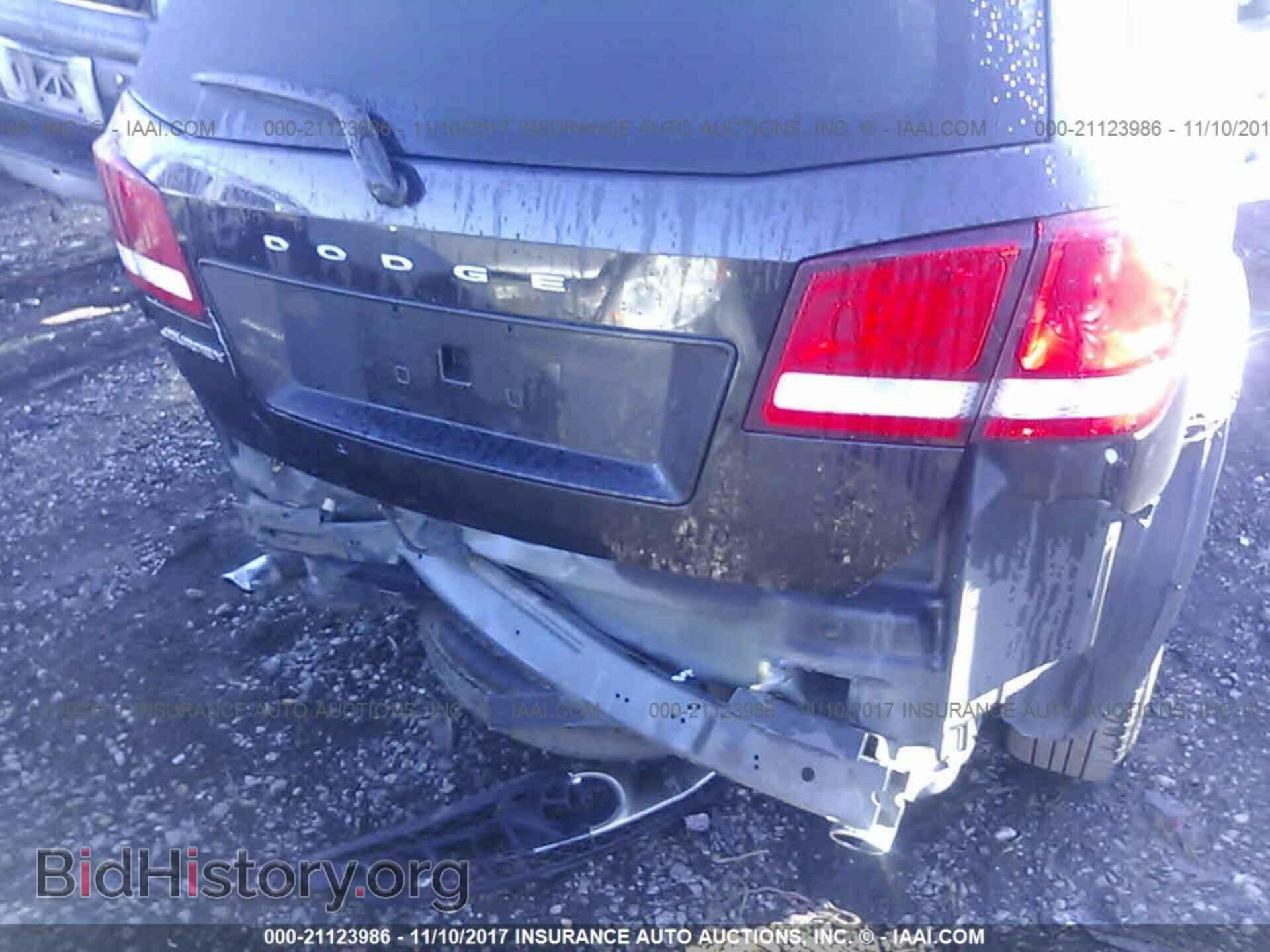 2011 Dodge Journey - VIN: 3D4PG1FG6BT516232 - Photo 6