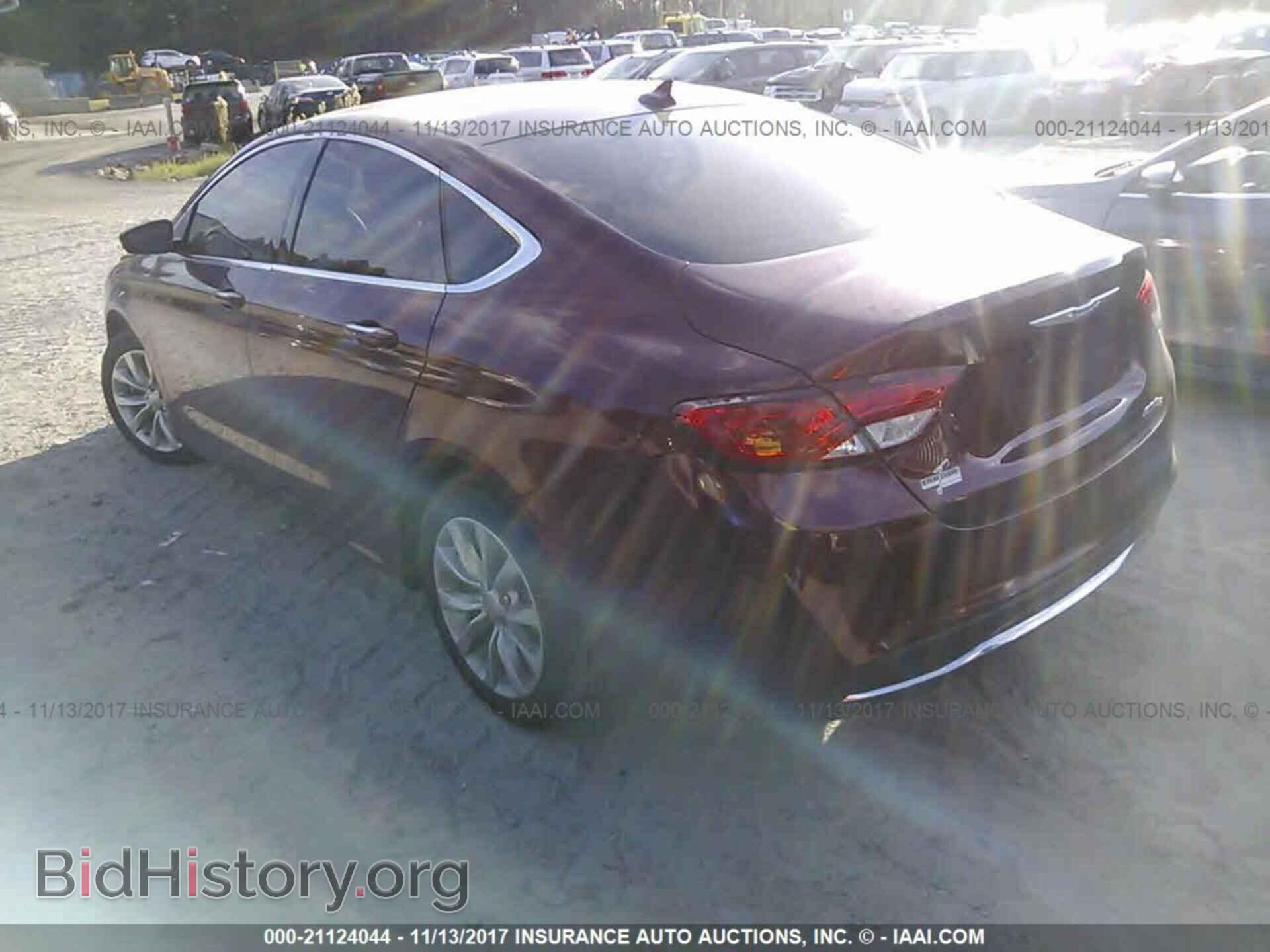 2016 Chrysler 200 - VIN: 1C3CCCCB7GN172742 - Фото 3