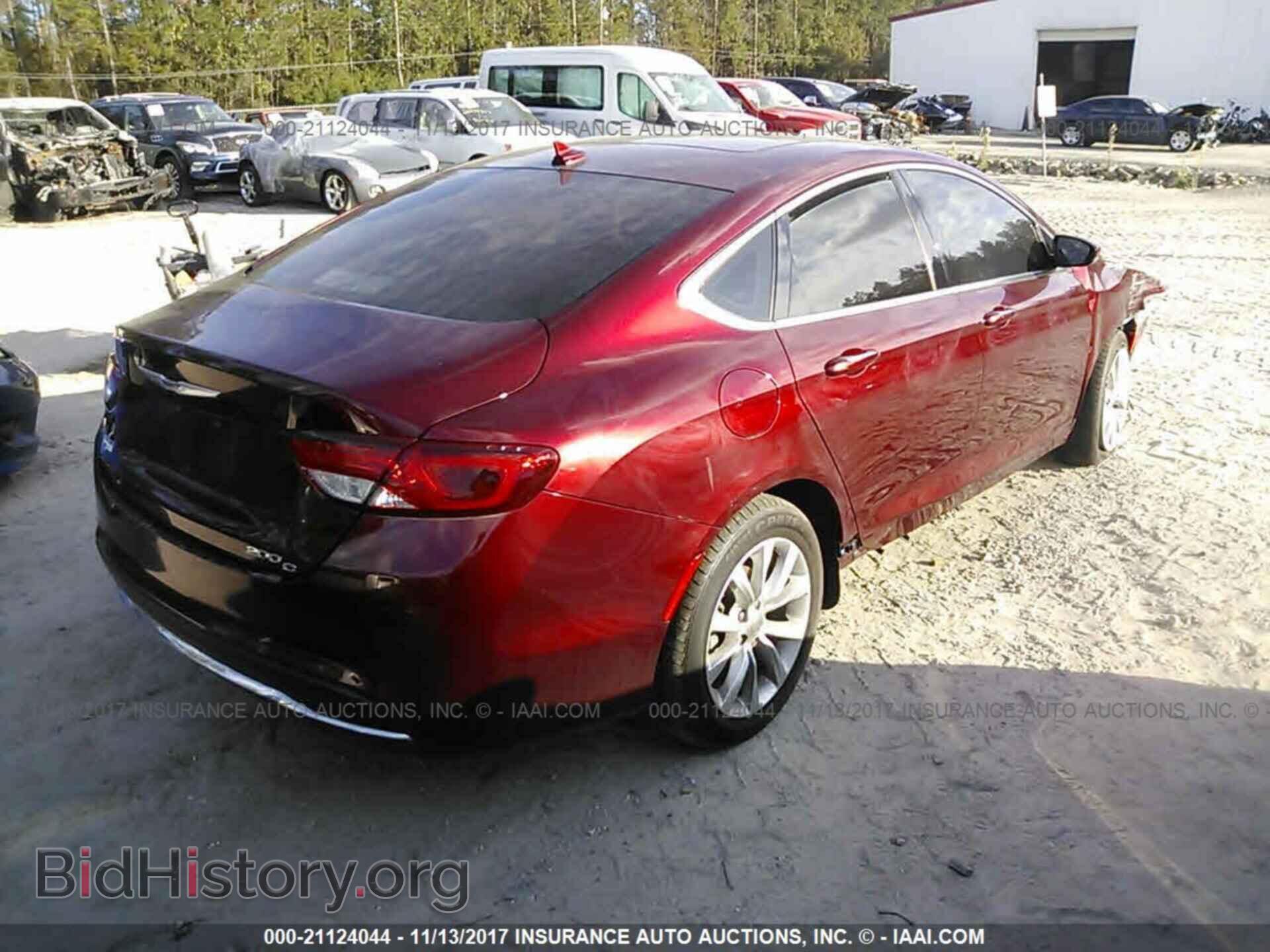 2016 Chrysler 200 - VIN: 1C3CCCCB7GN172742 - Фото 4