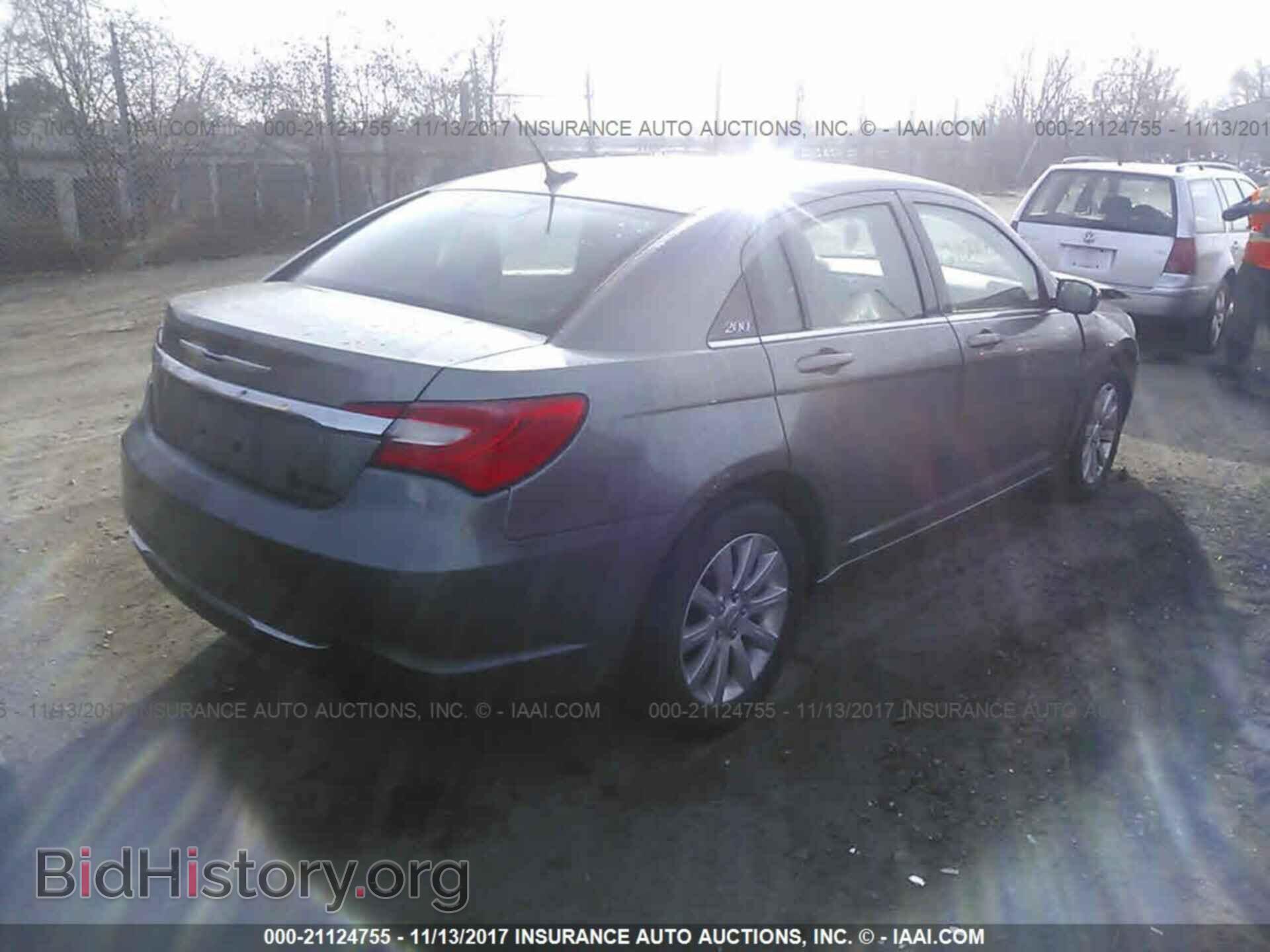 2012 Chrysler 200 - VIN: 1C3CCBBB7CN152948 - Photo 4