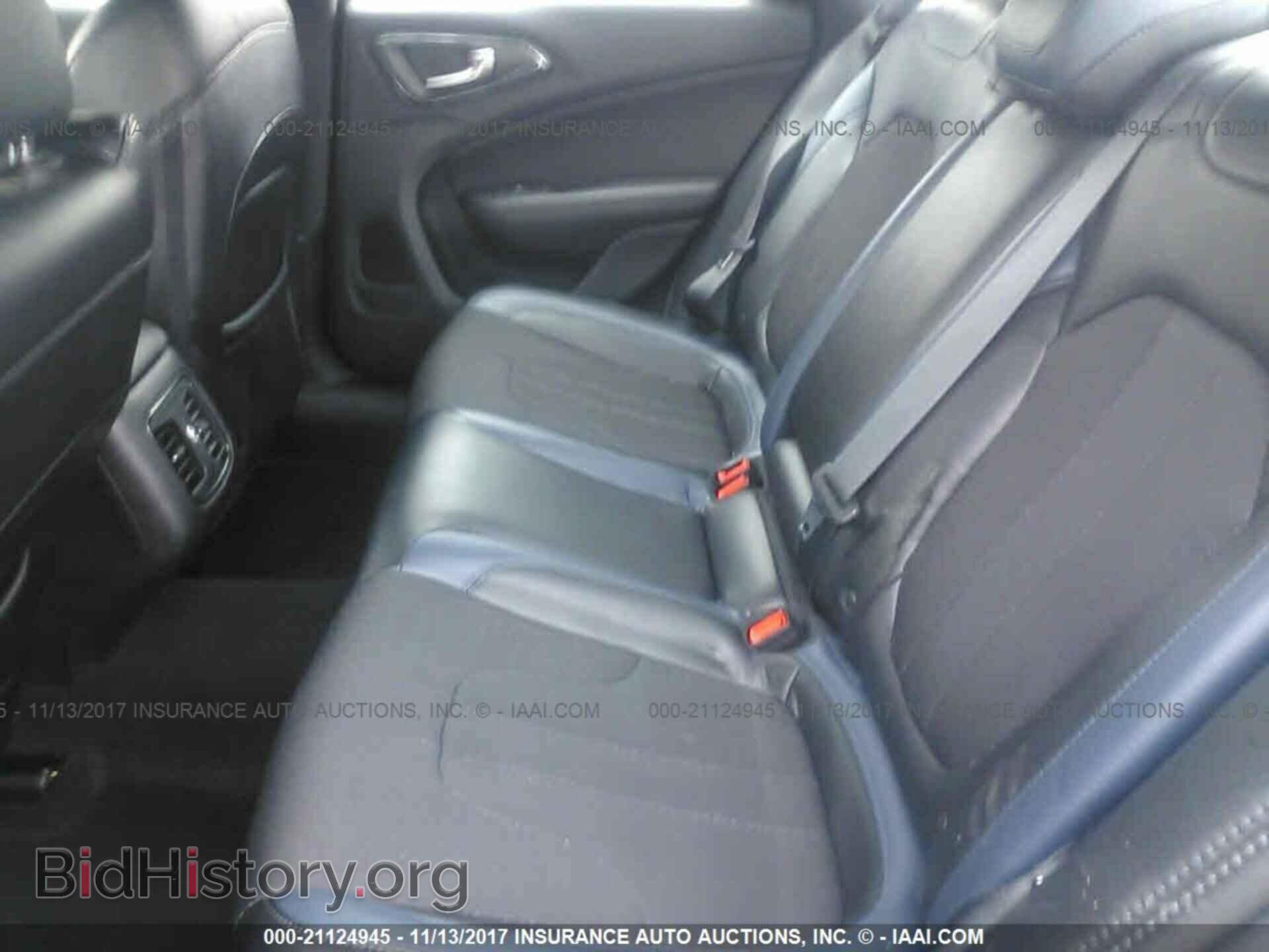 2016 Chrysler 200 - VIN: 1C3CCCBB7GN100473 - Photo 8