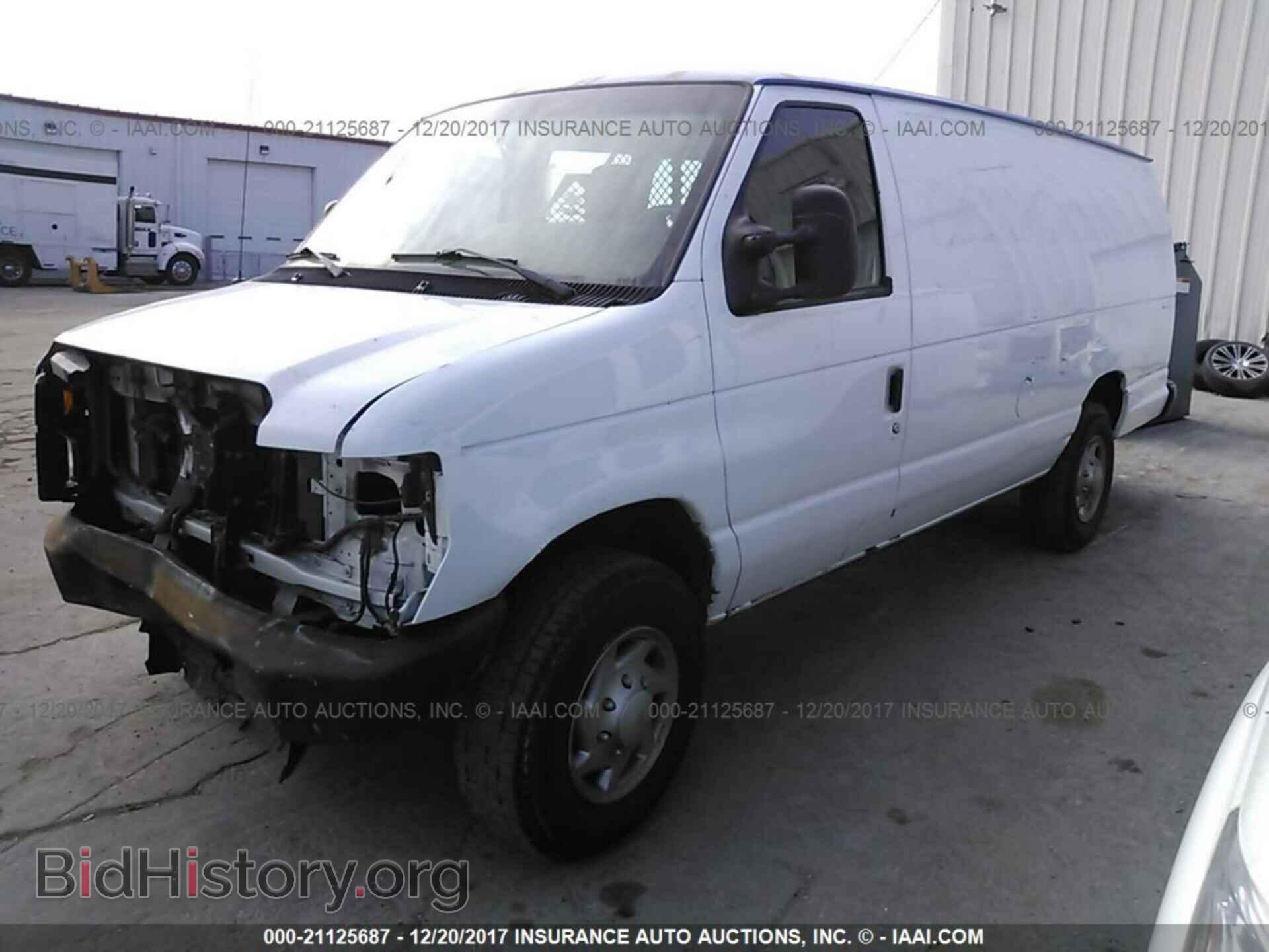 2013 Ford Econoline - VIN: 1FTSS3EL2DDB30447 - Фото 2