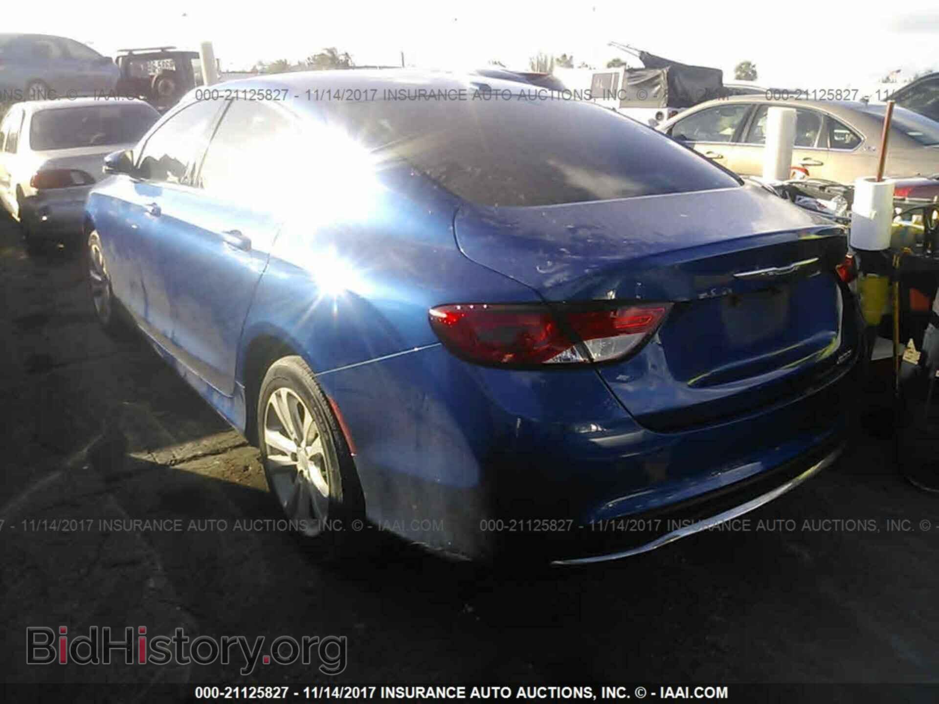 2015 Chrysler 200 - VIN: 1C3CCCAB7FN532285 - Photo 3
