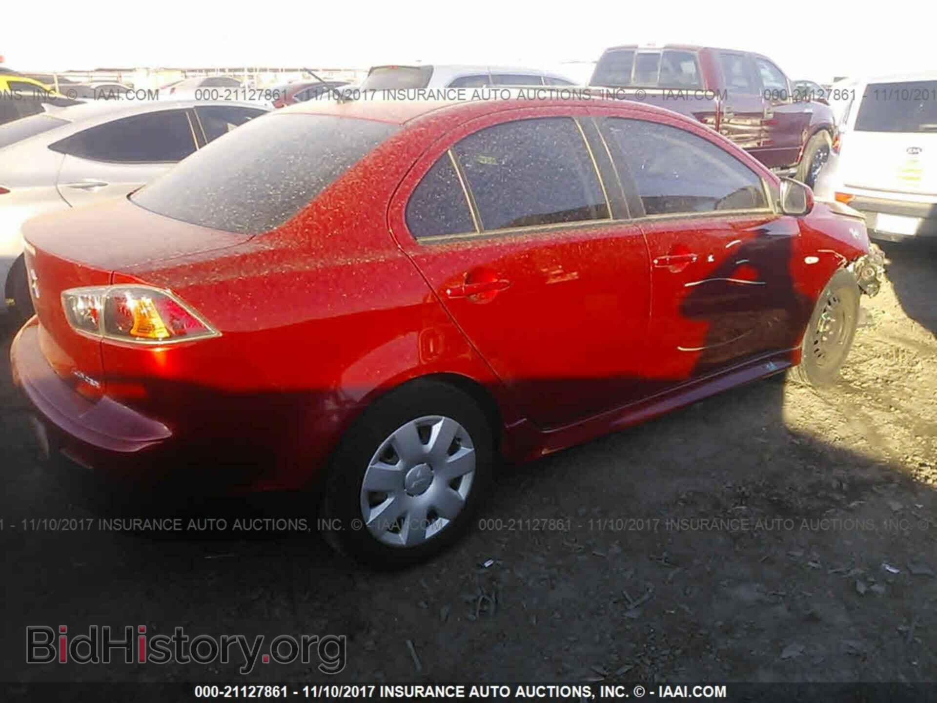 2011 Mitsubishi Lancer - VIN: JA32U2FUXBU042382 - Фото 4